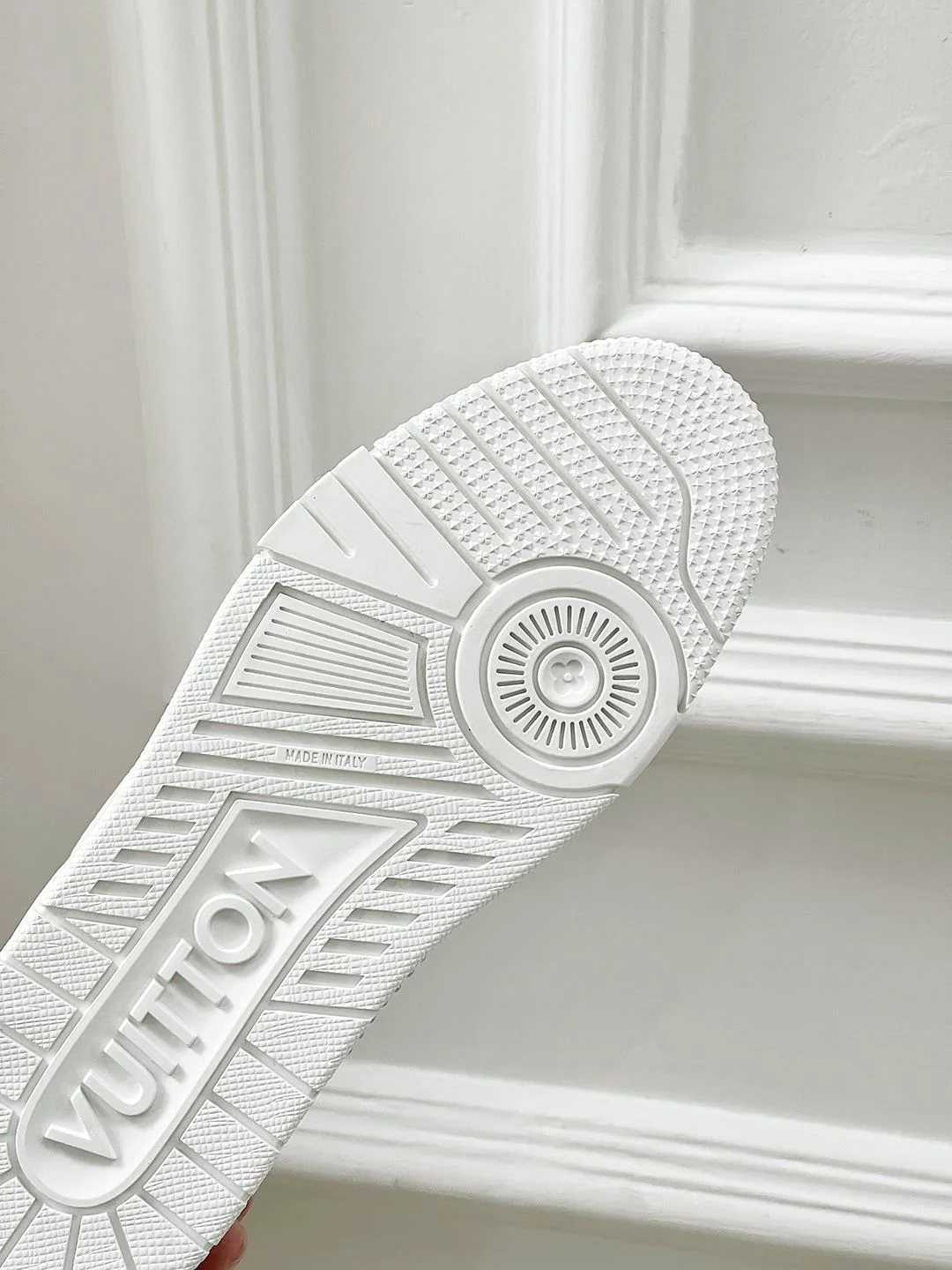 WaterResistant Louis Vuitton Trainer Sneaker 31469