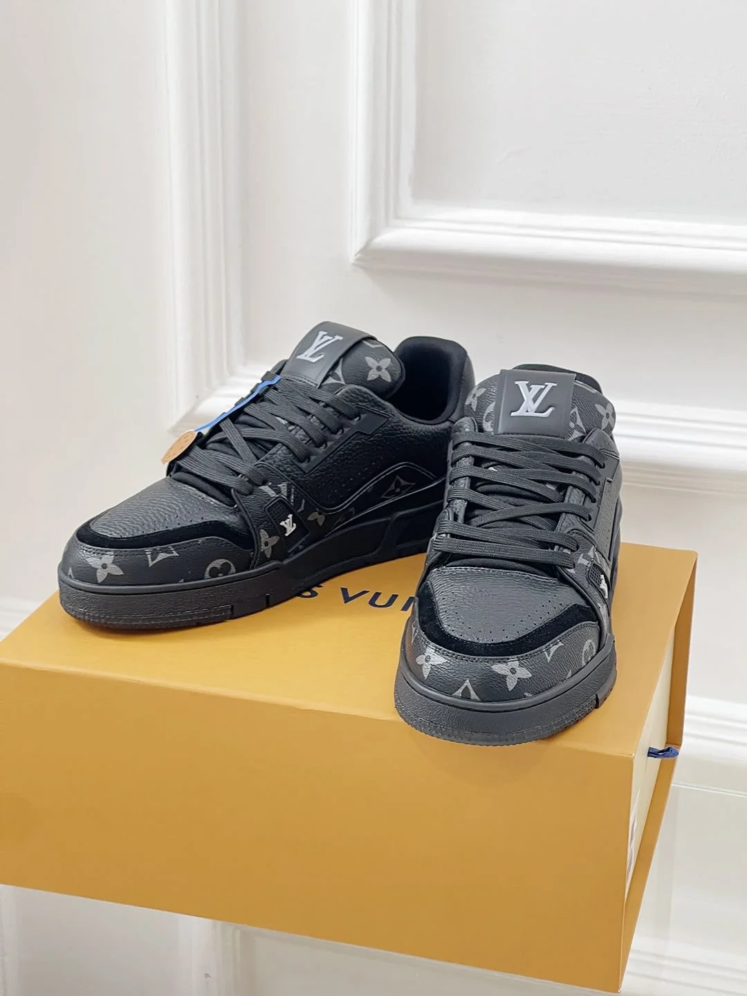 FastDry Louis Vuitton Trainer Sneaker 31470