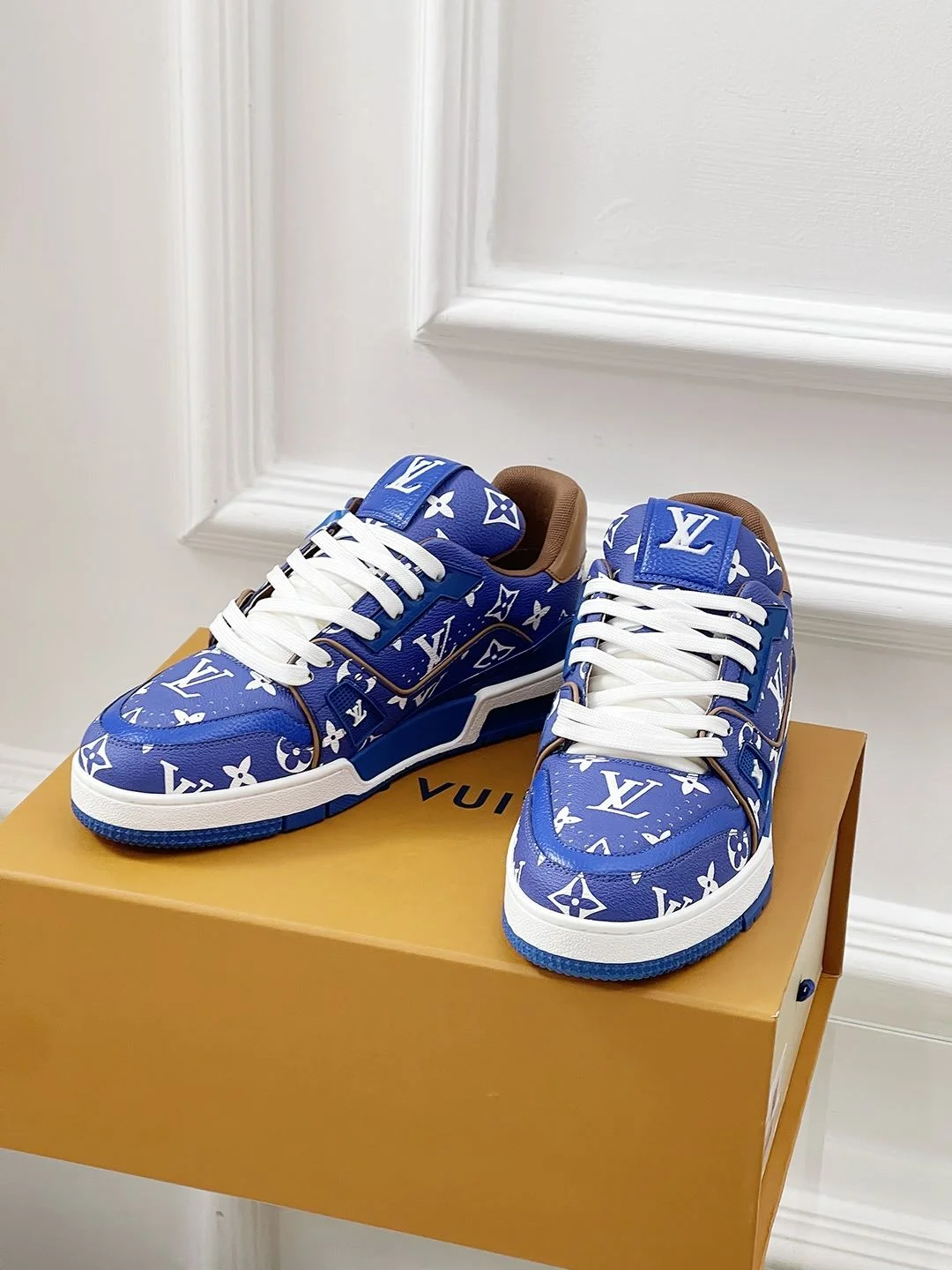 Louis Vuitton Trainer Sneaker WrinkleFree 31467