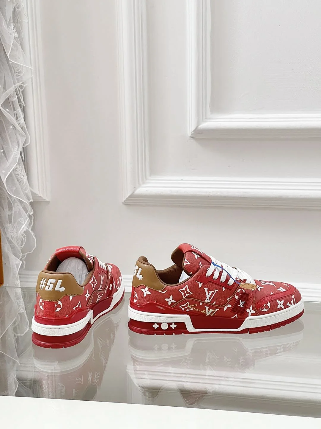 Versatile Louis Vuitton Trainer Sneaker 31451