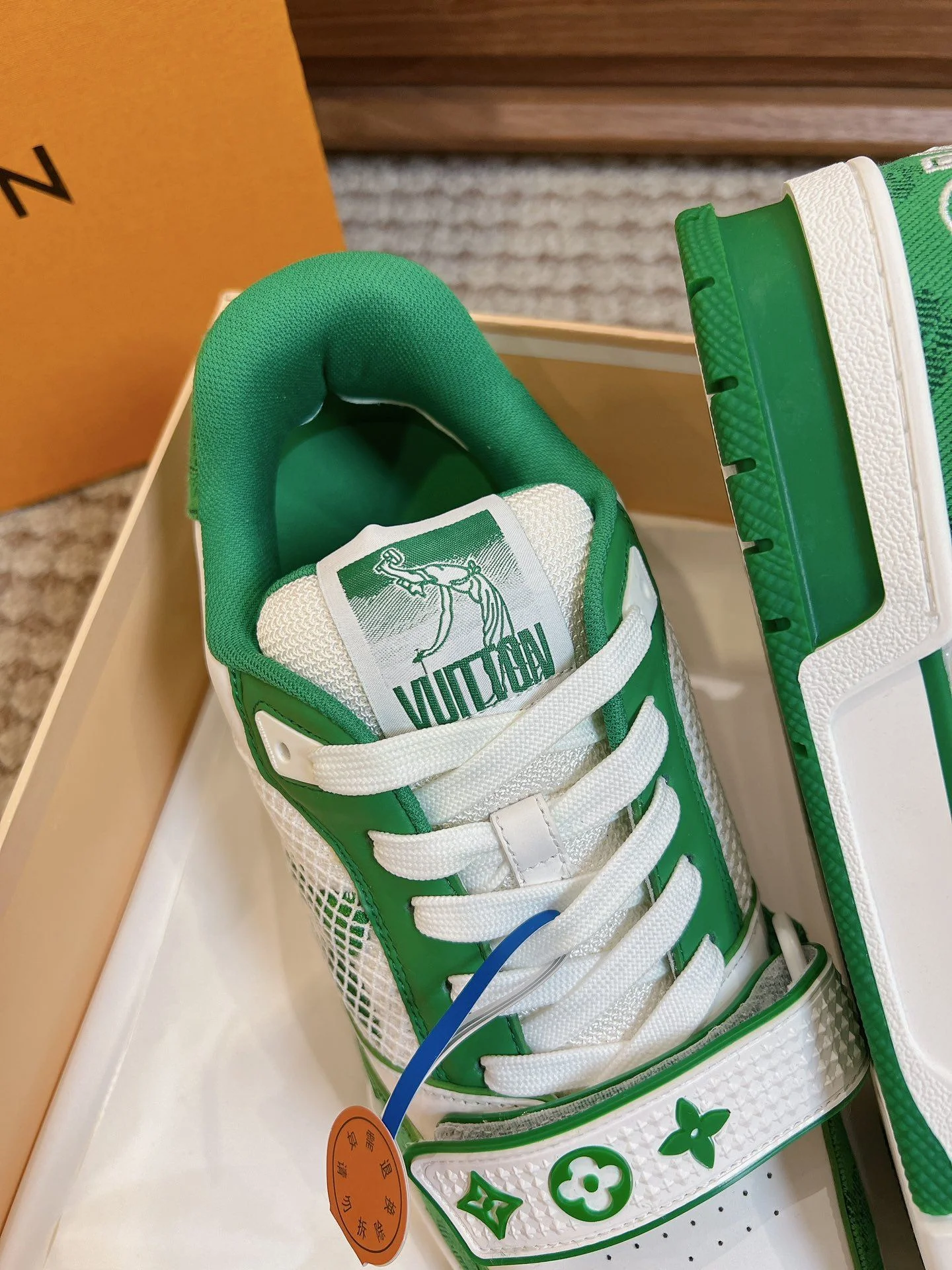 Versatile Louis Vuitton Trainer Sneaker 31462