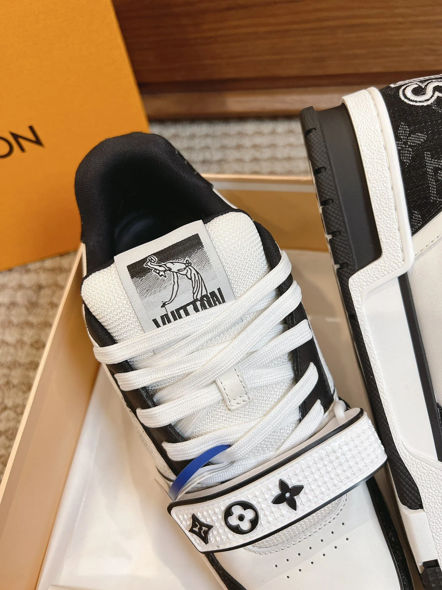 Louis Vuitton Trainer Sneaker StreetReady 31442