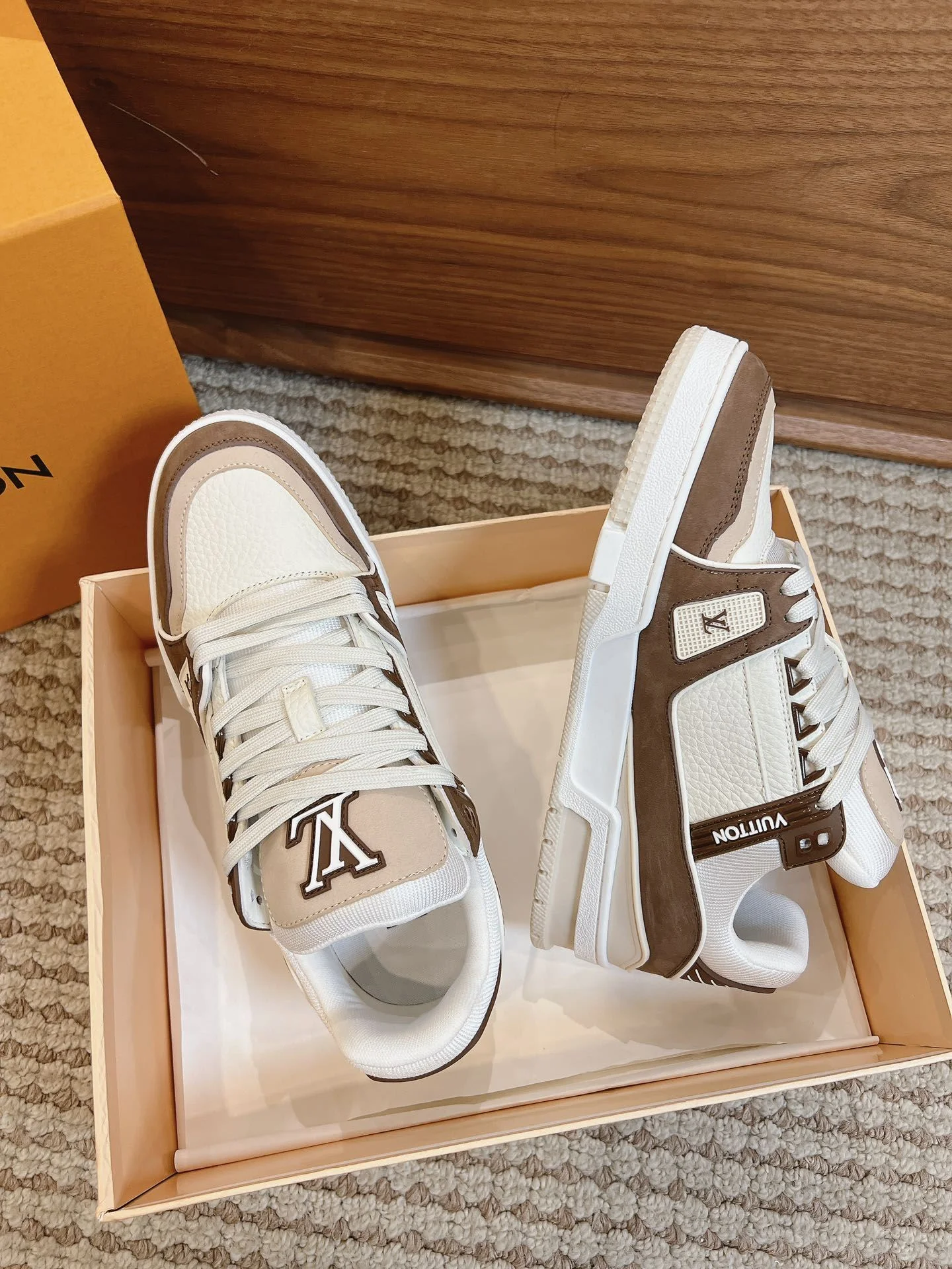 Louis Vuitton Trainer Sneaker UrbanStyle 31449