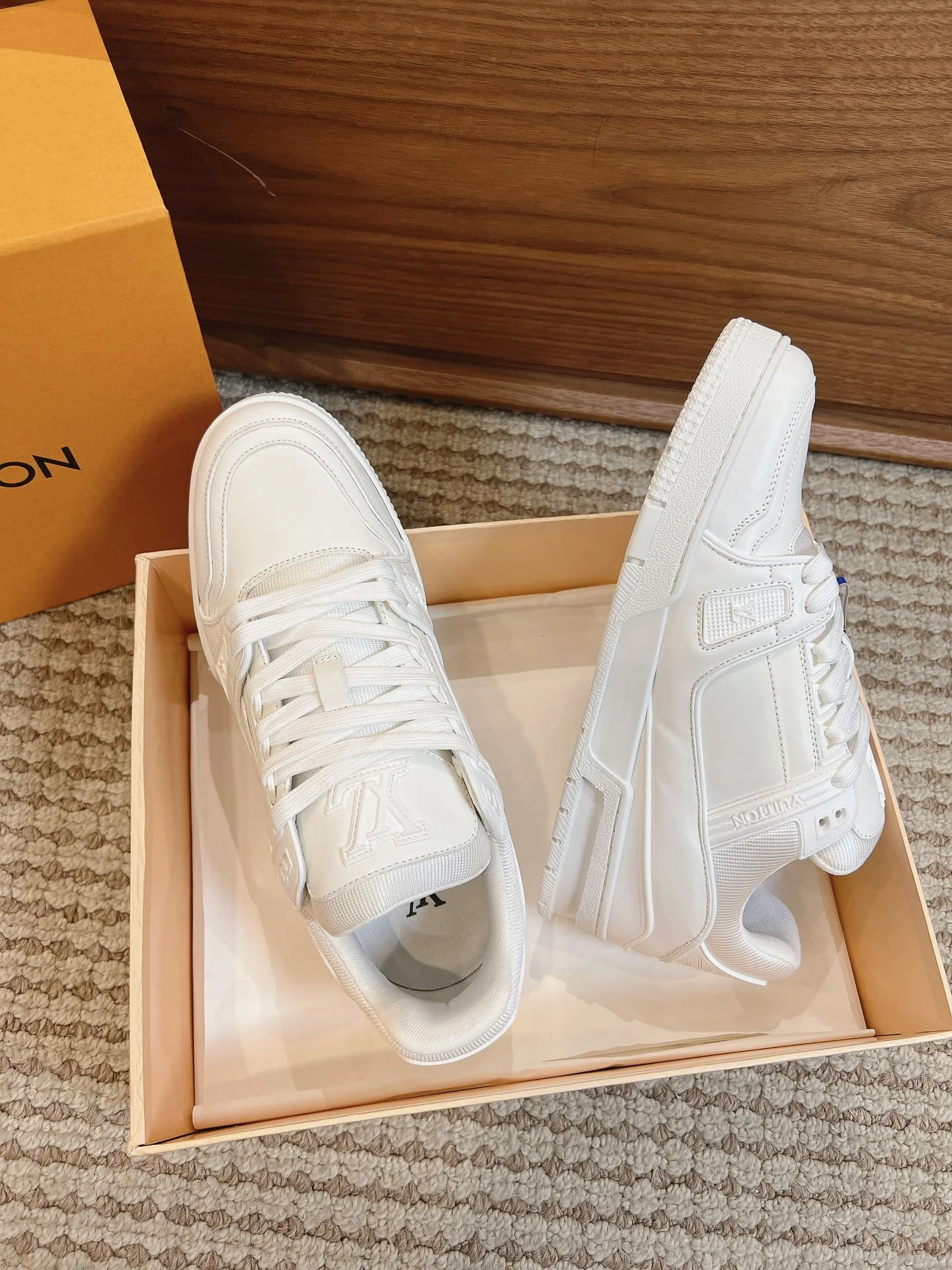 Louis Vuitton Trainer Sneaker Comfortable 31447