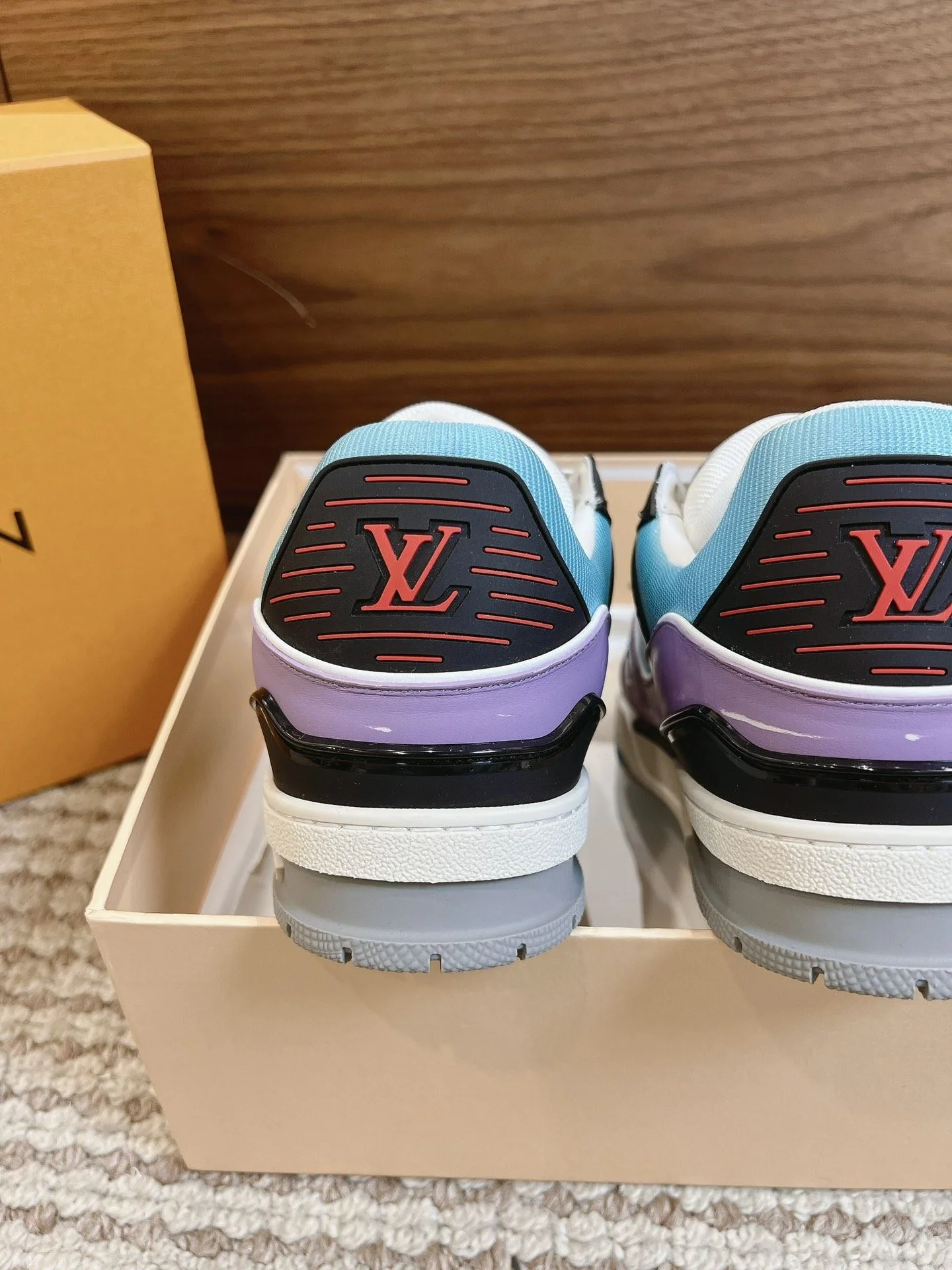 Louis Vuitton Trainer Sneaker Reliable 31443