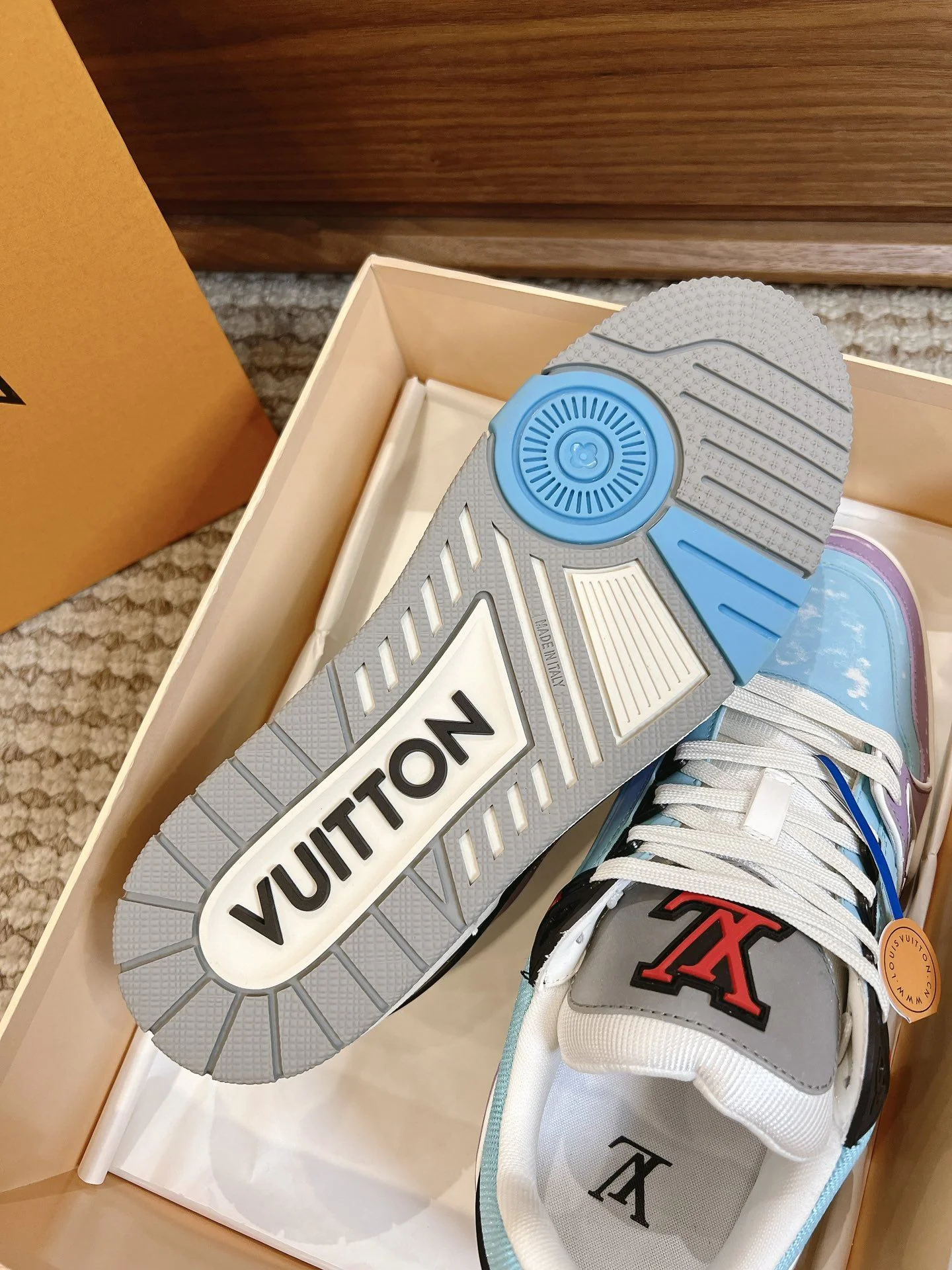 Louis Vuitton Trainer Sneaker Reliable 31443