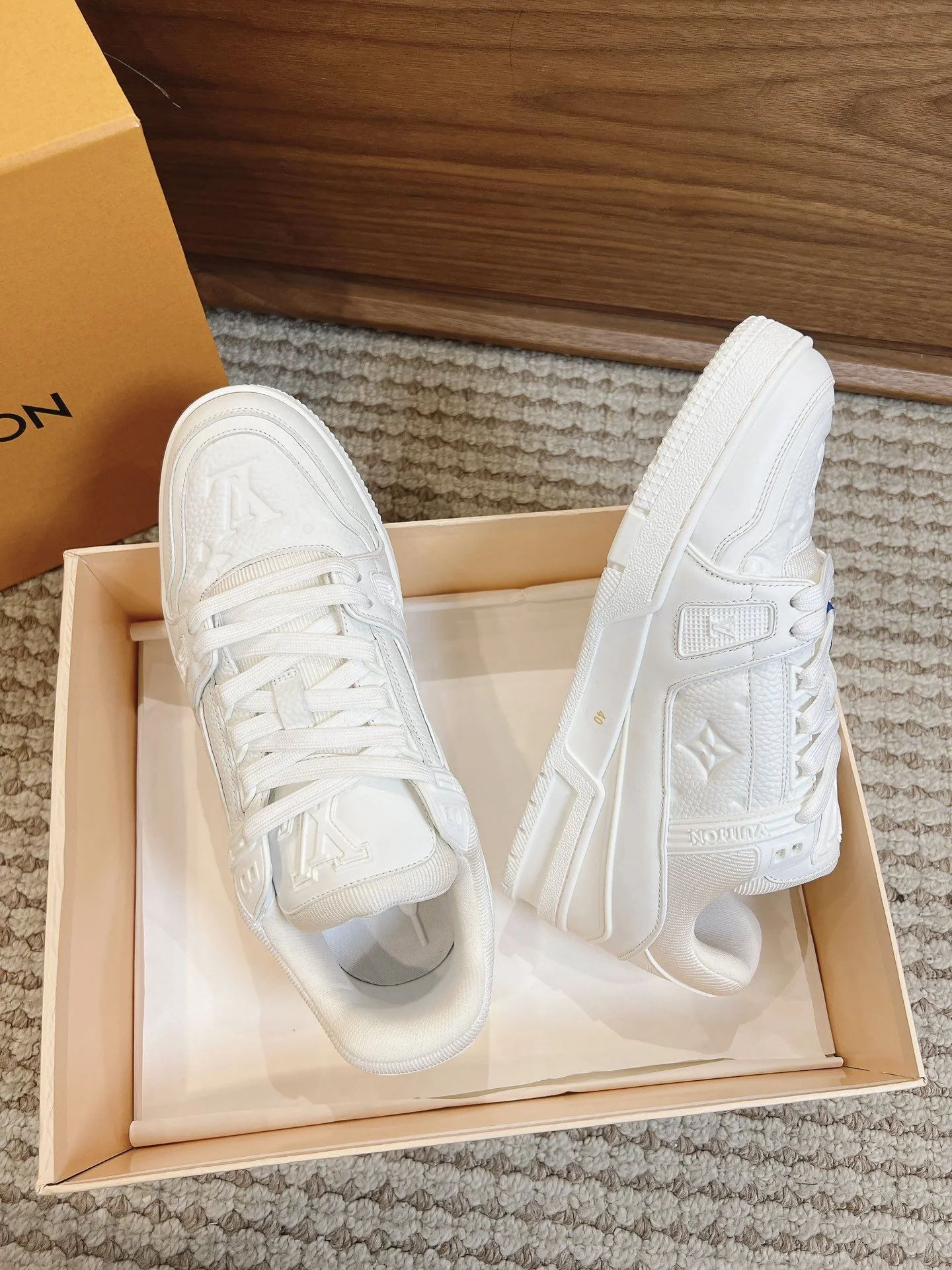 Louis Vuitton Trainer Sneaker Durable 31438