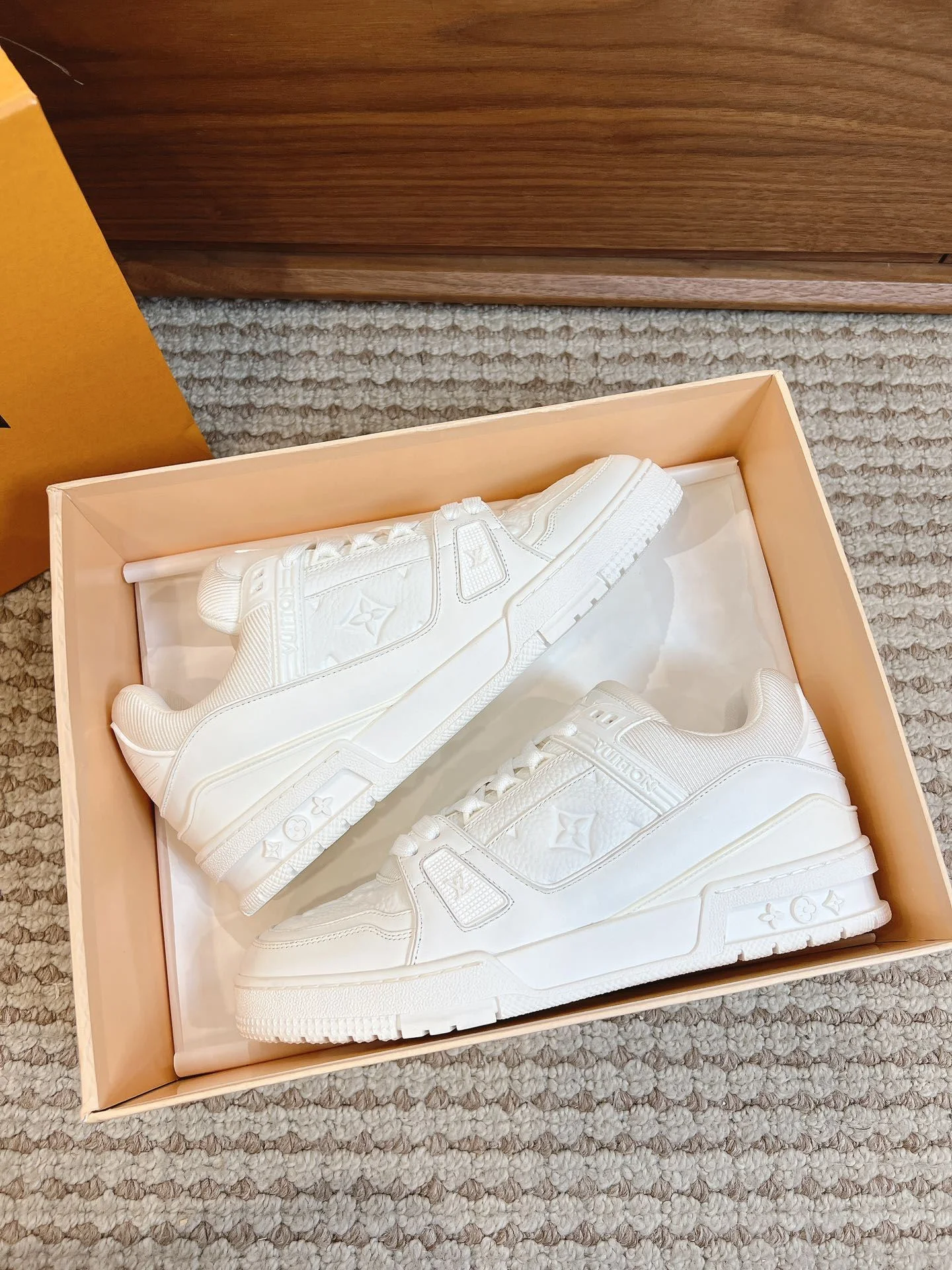 Louis Vuitton Trainer Sneaker Durable 31438