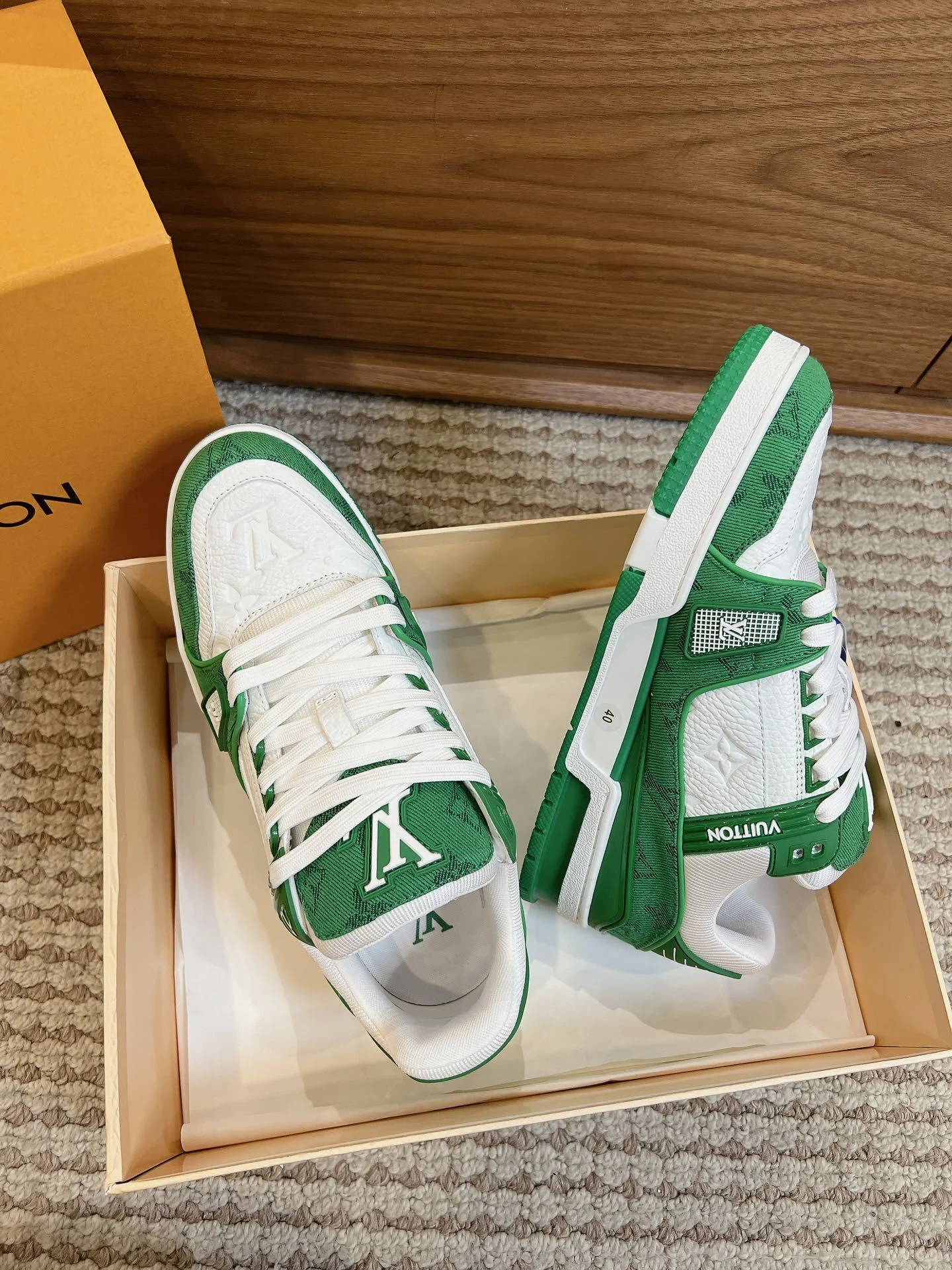 Packable Louis Vuitton Trainer Sneaker 31433
