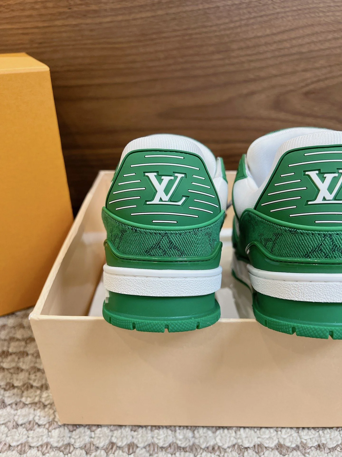 Packable Louis Vuitton Trainer Sneaker 31433