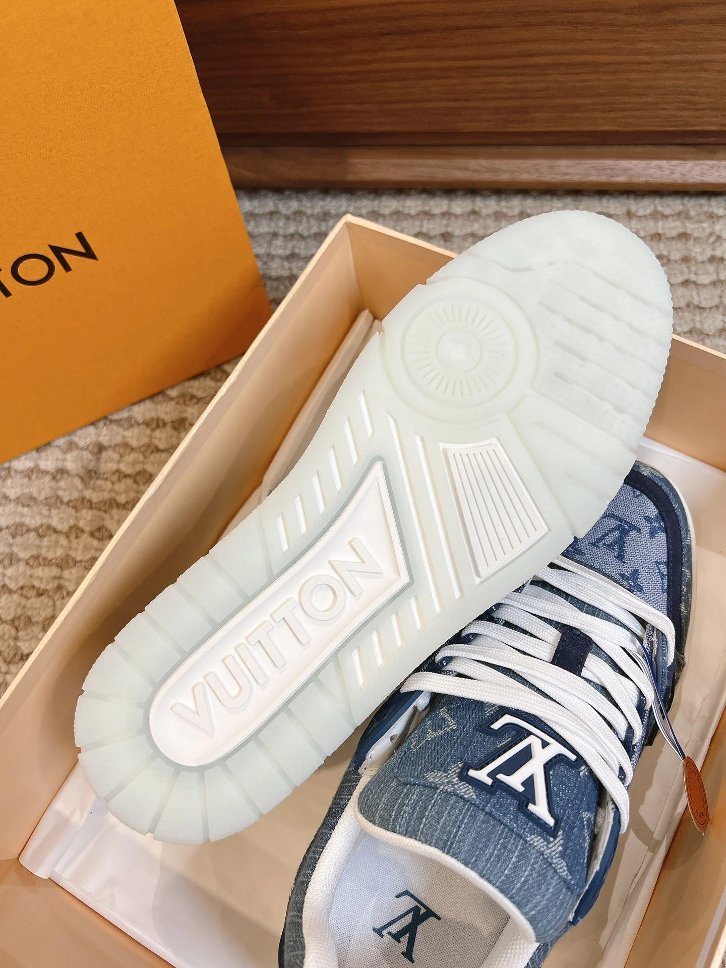 FlexibleFit Louis Vuitton Trainer Sneaker 31409