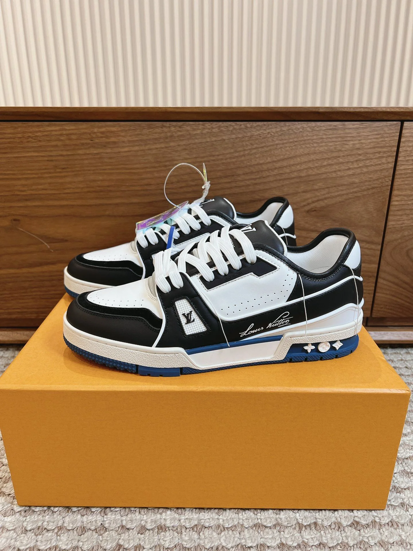 FreshLook Louis Vuitton Trainer Sneaker 31431