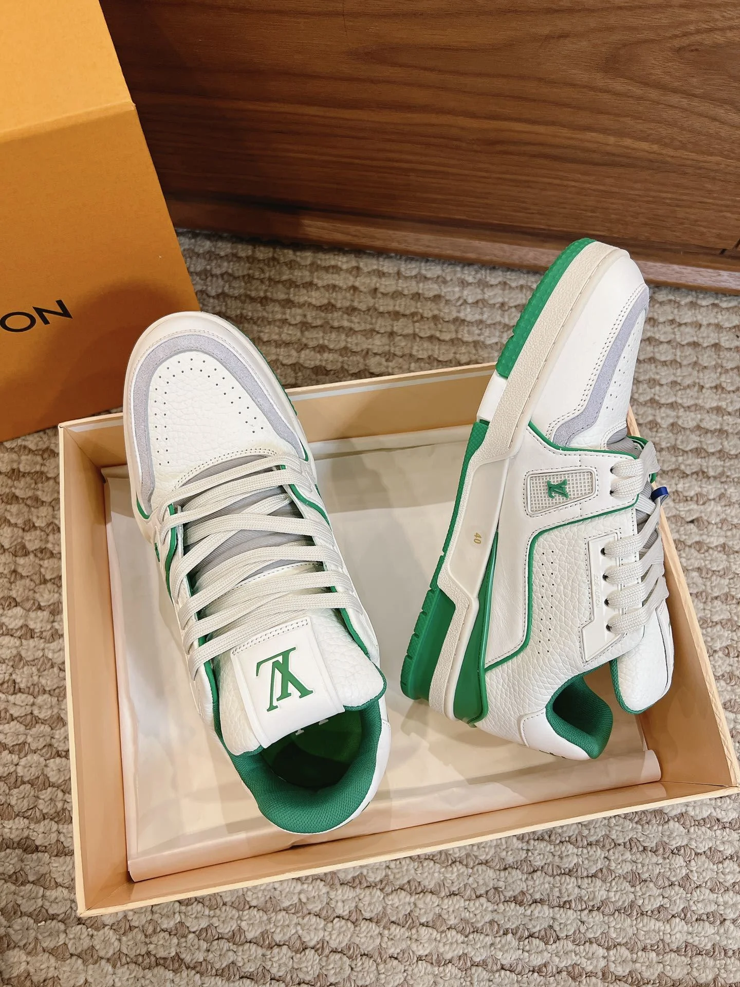 Youthful Louis Vuitton Trainer Sneaker 31434