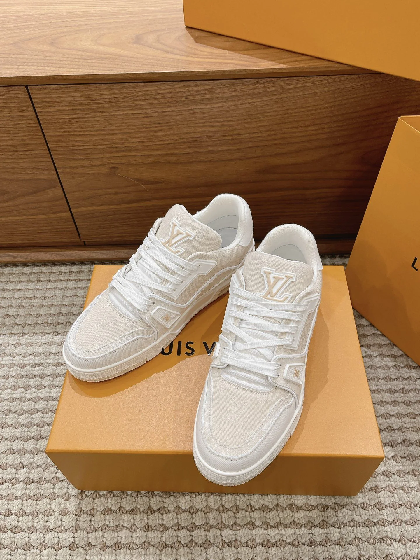 Louis Vuitton Trainer Sneaker Seasonal 31423