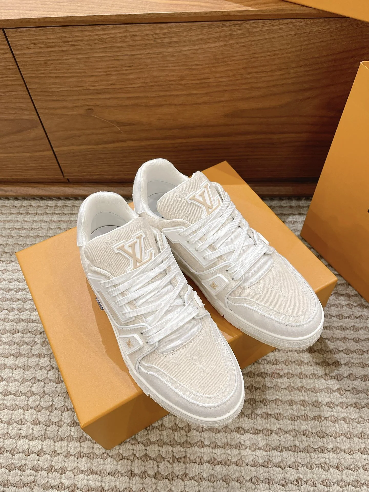 Louis Vuitton Trainer Sneaker Seasonal 31423