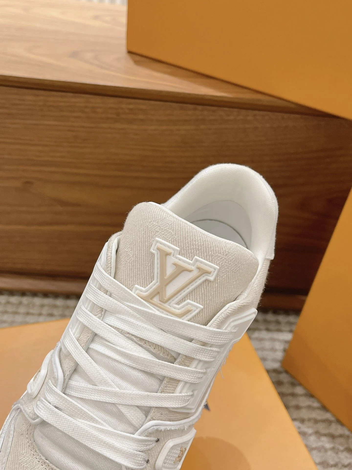 Louis Vuitton Trainer Sneaker Seasonal 31423