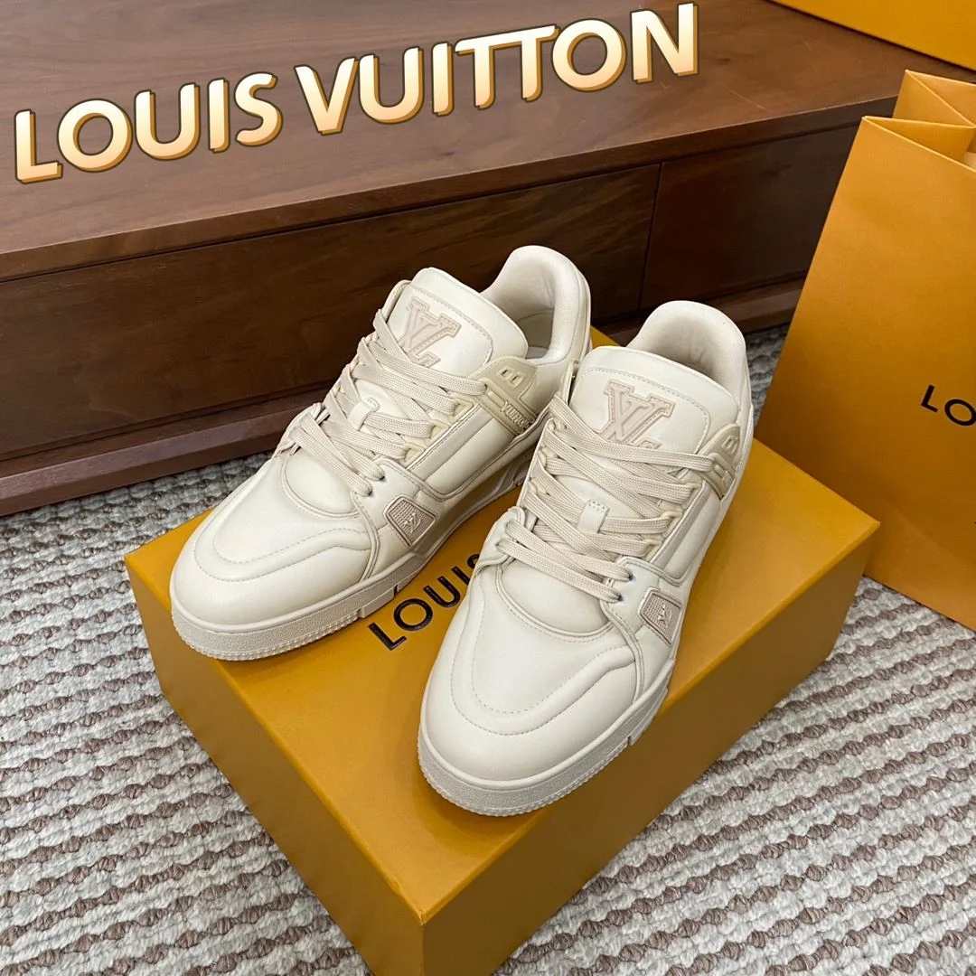 DailyWear Louis Vuitton Trainer Sneaker 31407