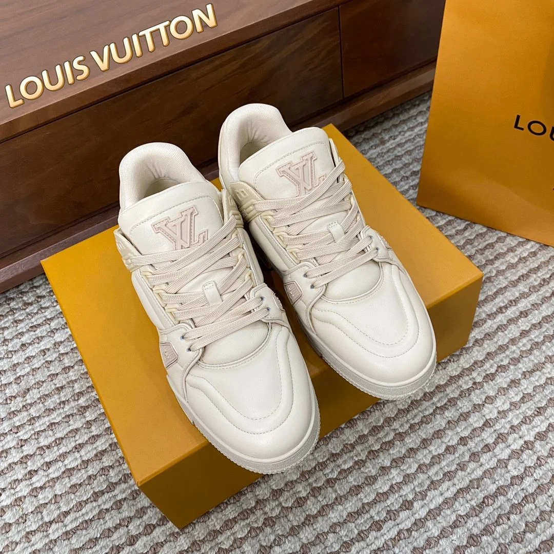 DailyWear Louis Vuitton Trainer Sneaker 31407