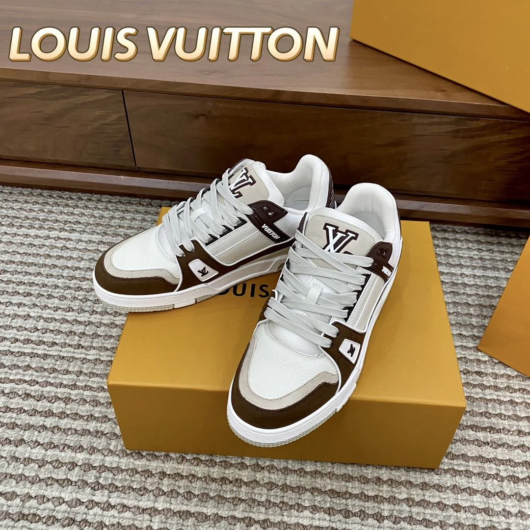 Louis Vuitton Trainer Sneaker EasyCare 31401
