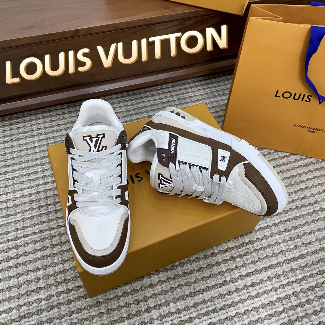 Louis Vuitton Trainer Sneaker EasyCare 31401