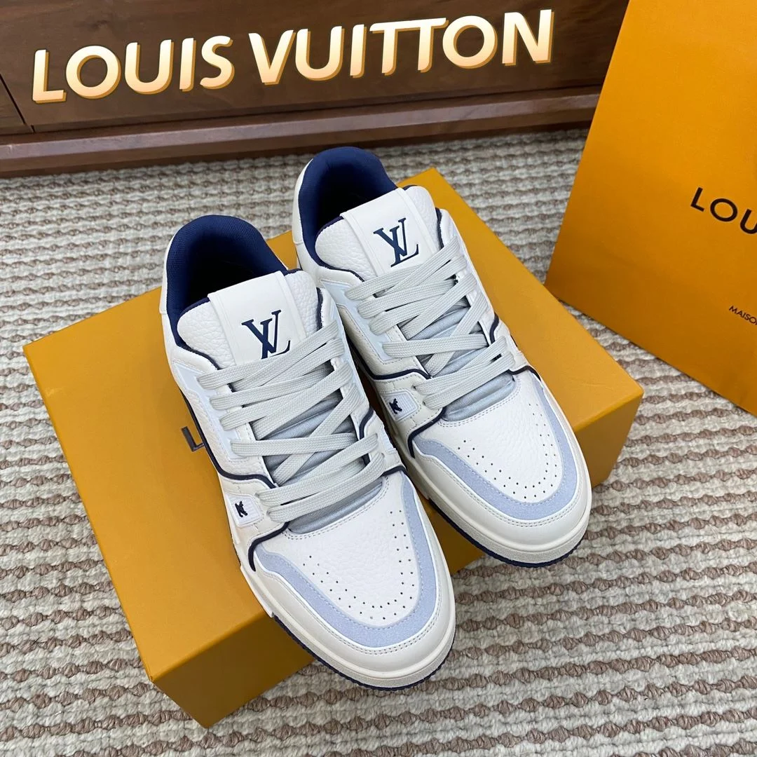 Louis Vuitton Trainer Sneaker Unique 31397