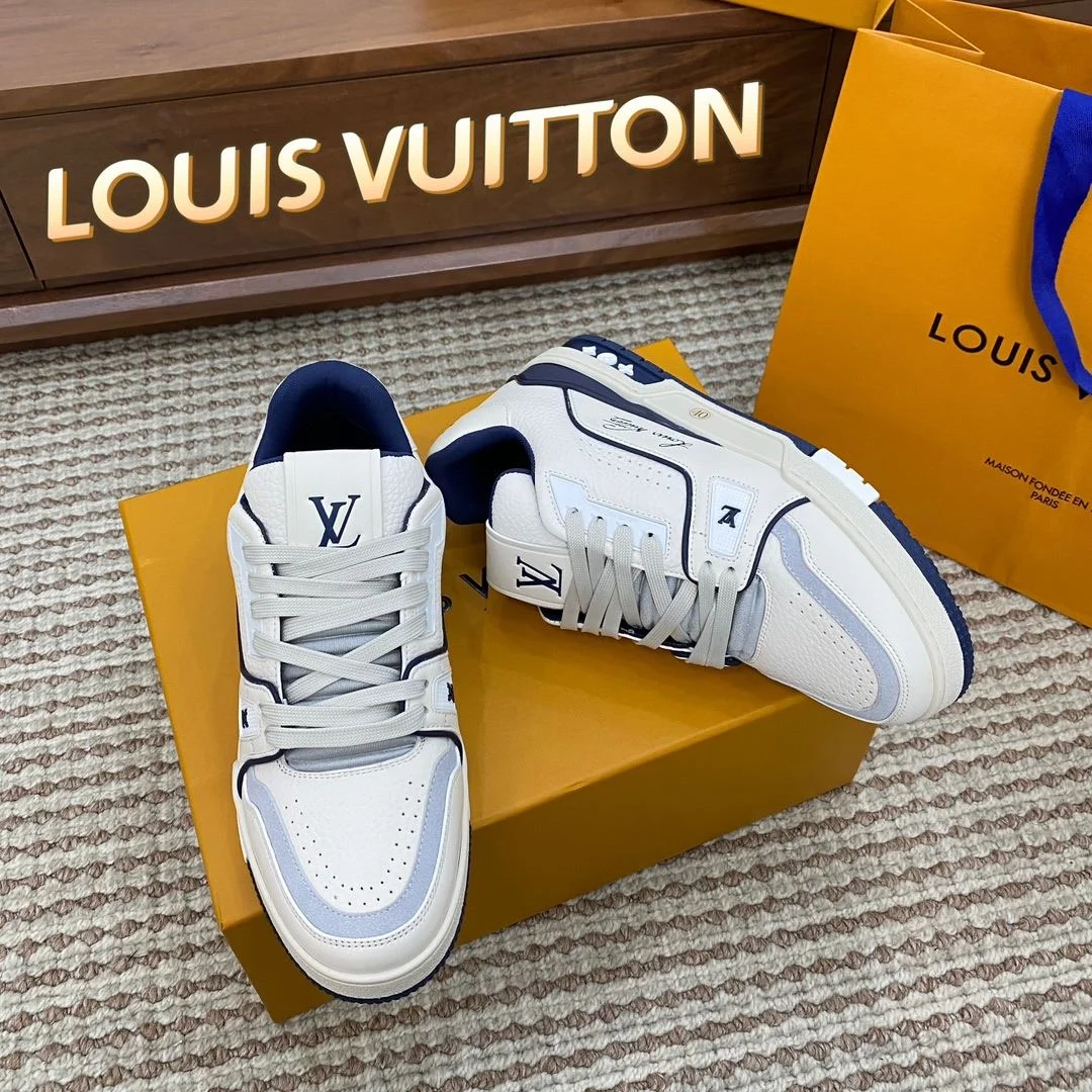 Louis Vuitton Trainer Sneaker Unique 31397