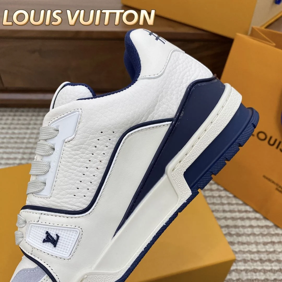 Louis Vuitton Trainer Sneaker Unique 31397
