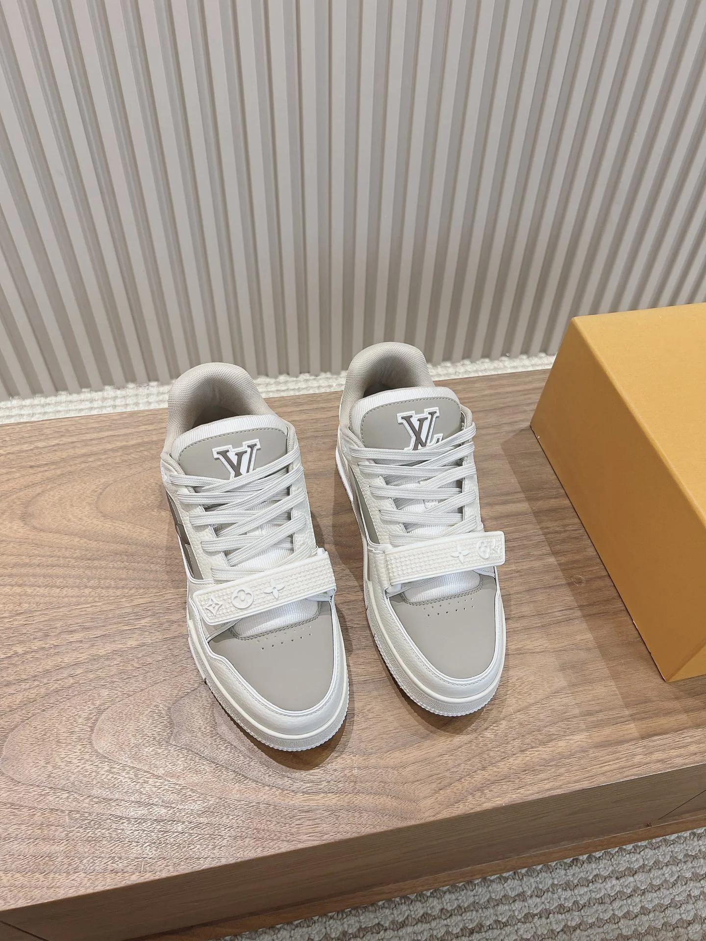 QuickDry Louis Vuitton Trainer Sneaker 31398