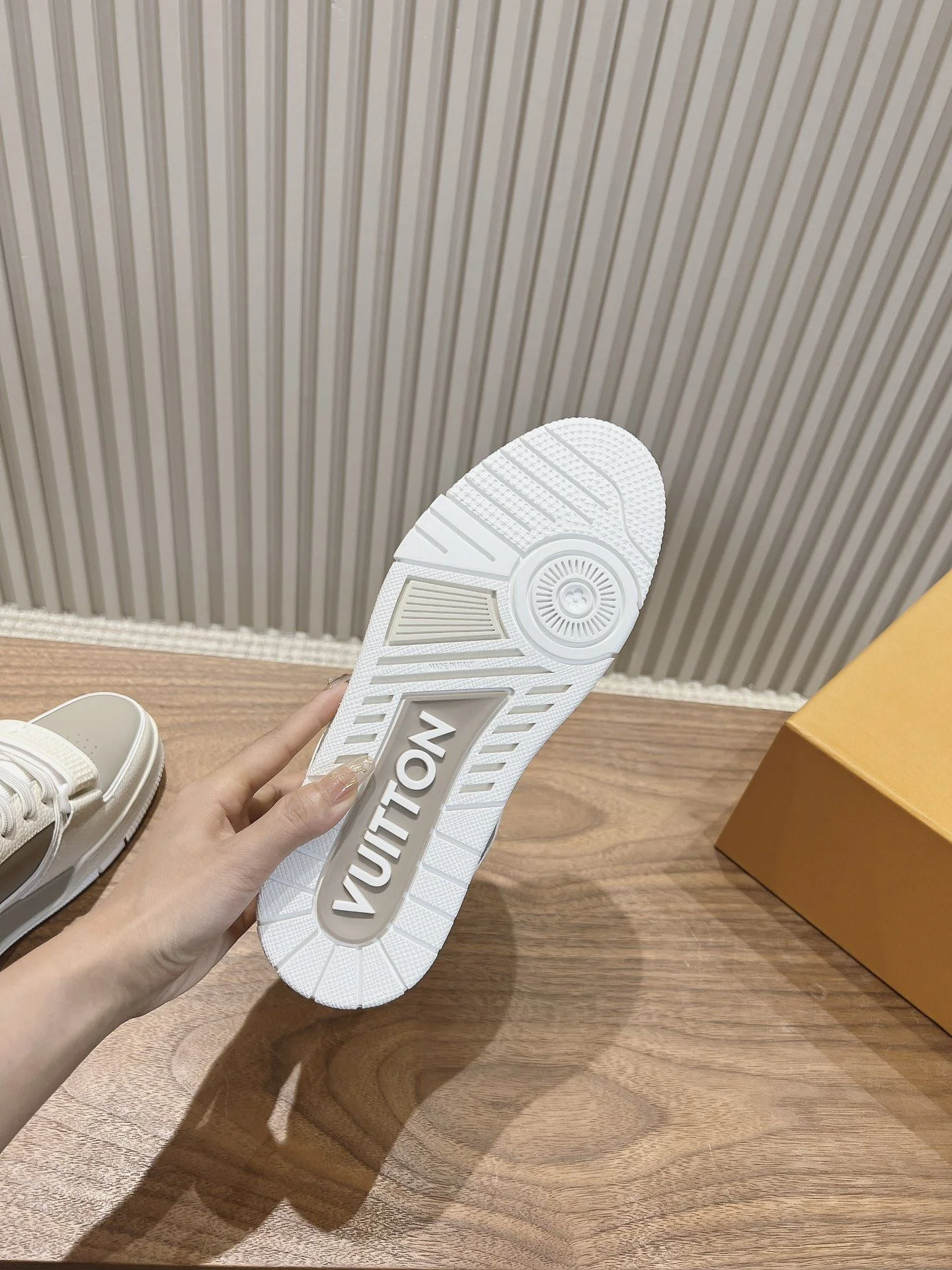 QuickDry Louis Vuitton Trainer Sneaker 31398