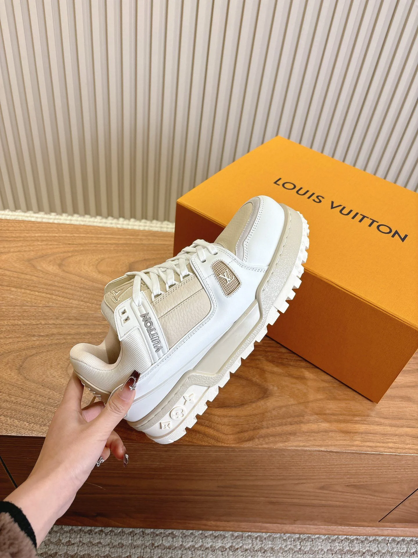 Louis Vuitton Trainer Sneaker Thermal 31387