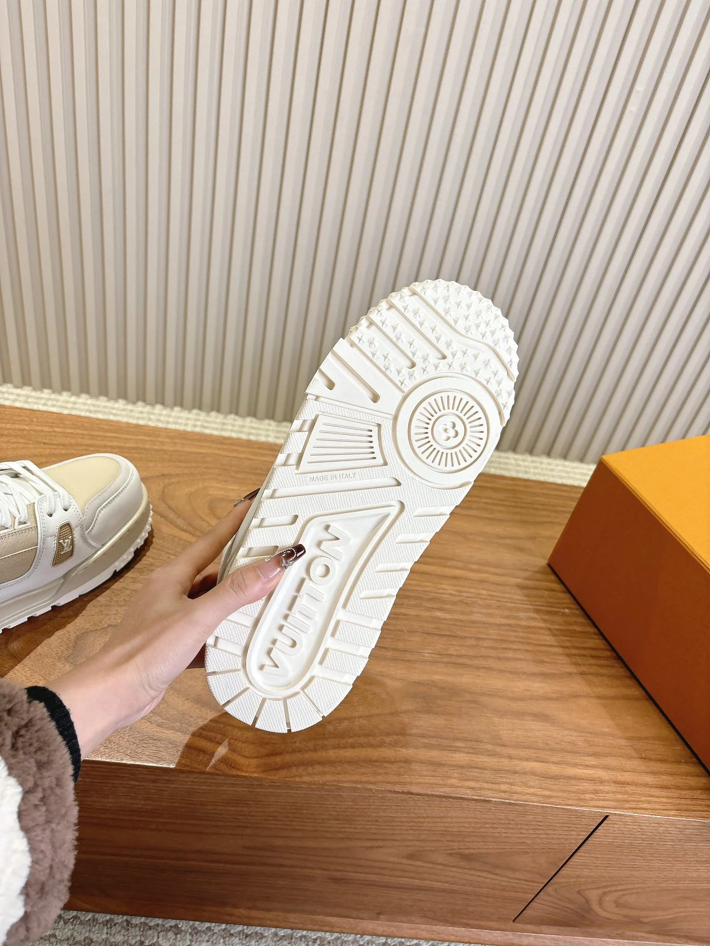 Louis Vuitton Trainer Sneaker Thermal 31387