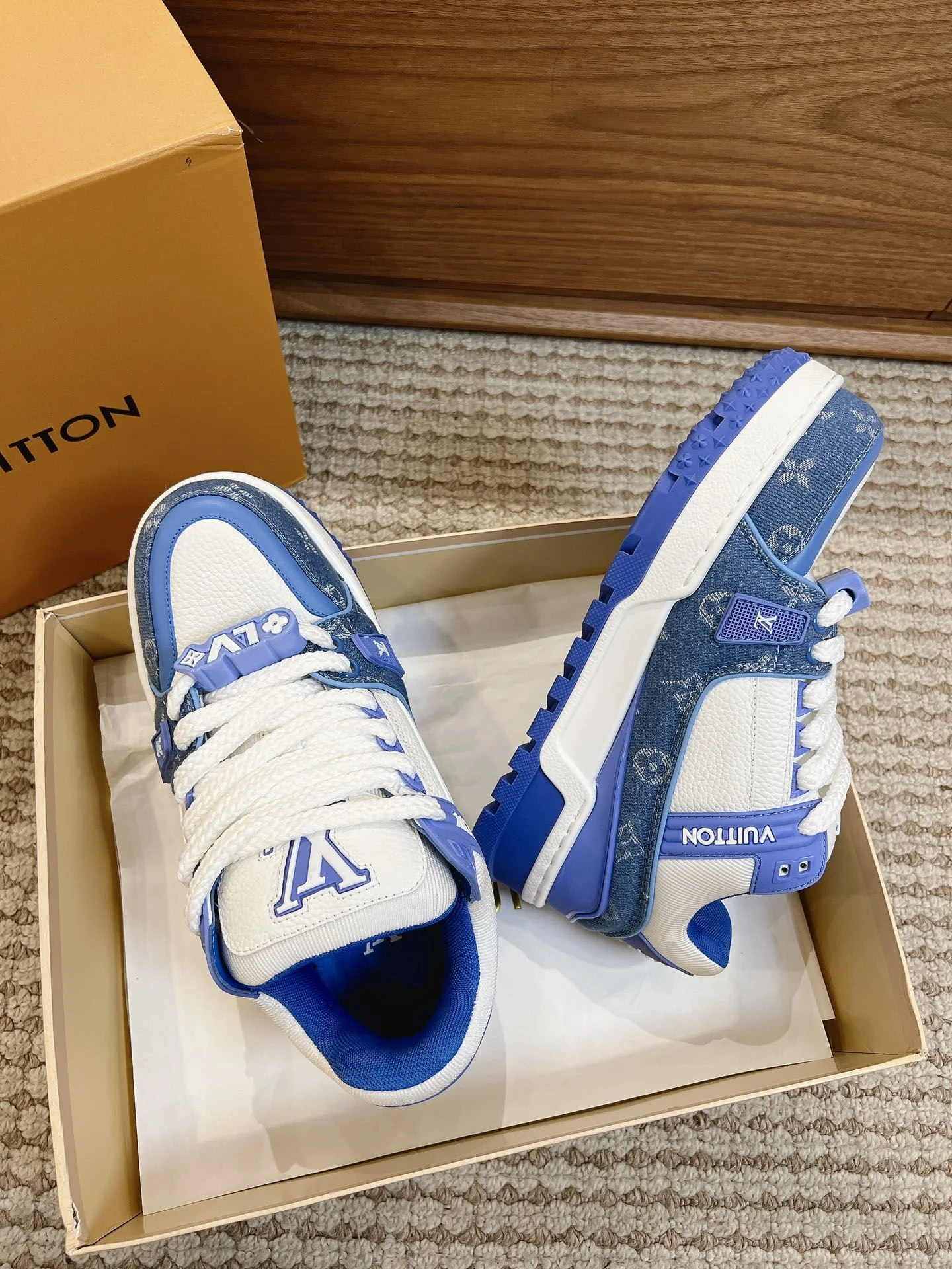 Louis Vuitton Trainer Sneaker UrbanStyle 31393