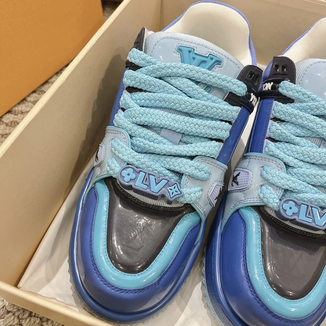 AllSeason Louis Vuitton Trainer Sneaker 31378