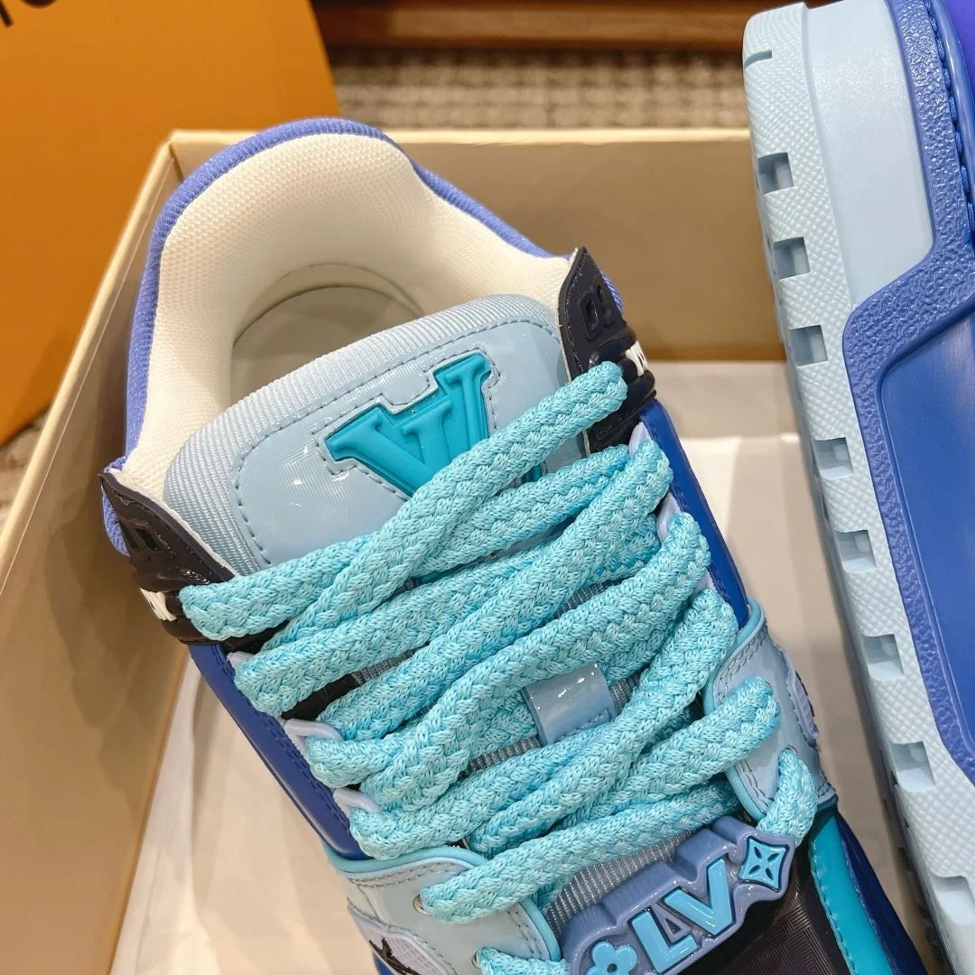 AllSeason Louis Vuitton Trainer Sneaker 31378