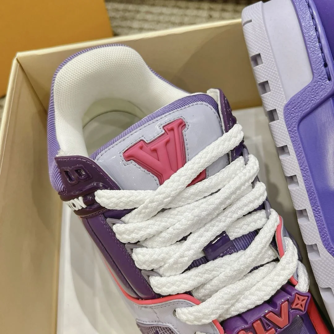 DailyWear Louis Vuitton Trainer Sneaker 31376