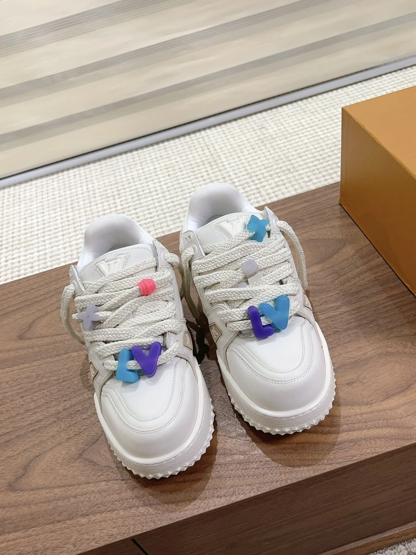 Soft Louis Vuitton Trainer Sneaker 31386