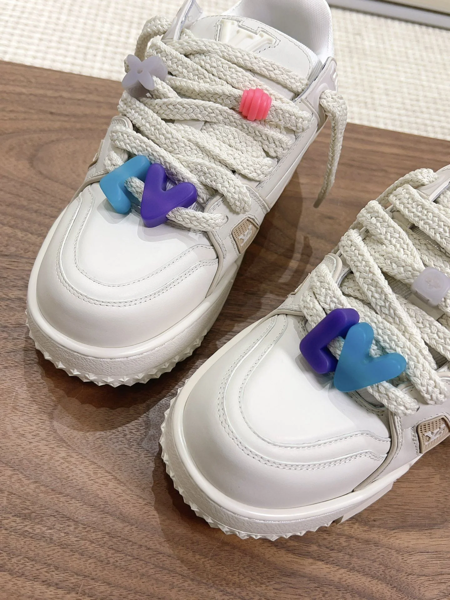 Soft Louis Vuitton Trainer Sneaker 31386