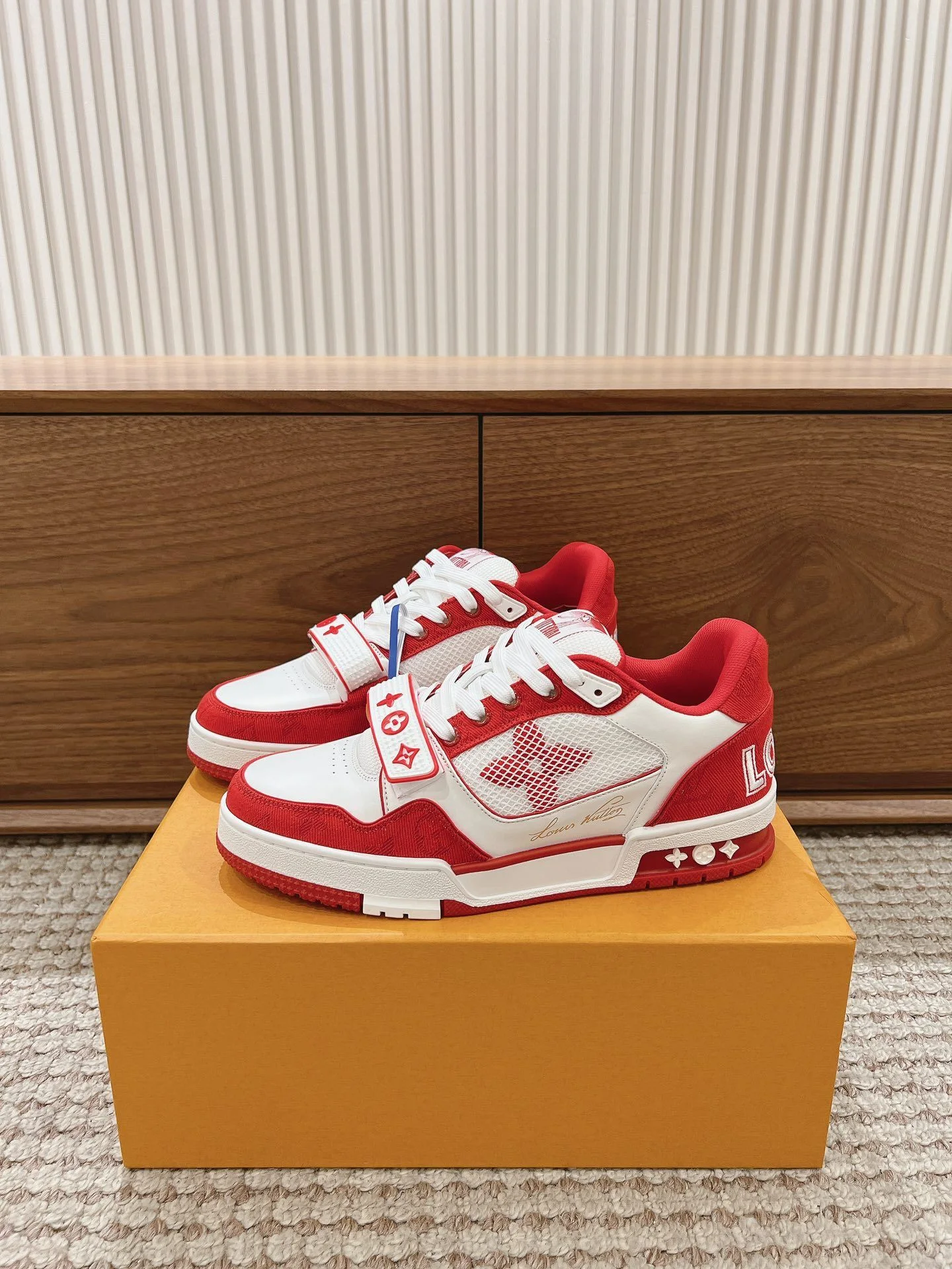 TopPick Louis Vuitton Trainer Sneaker 31389