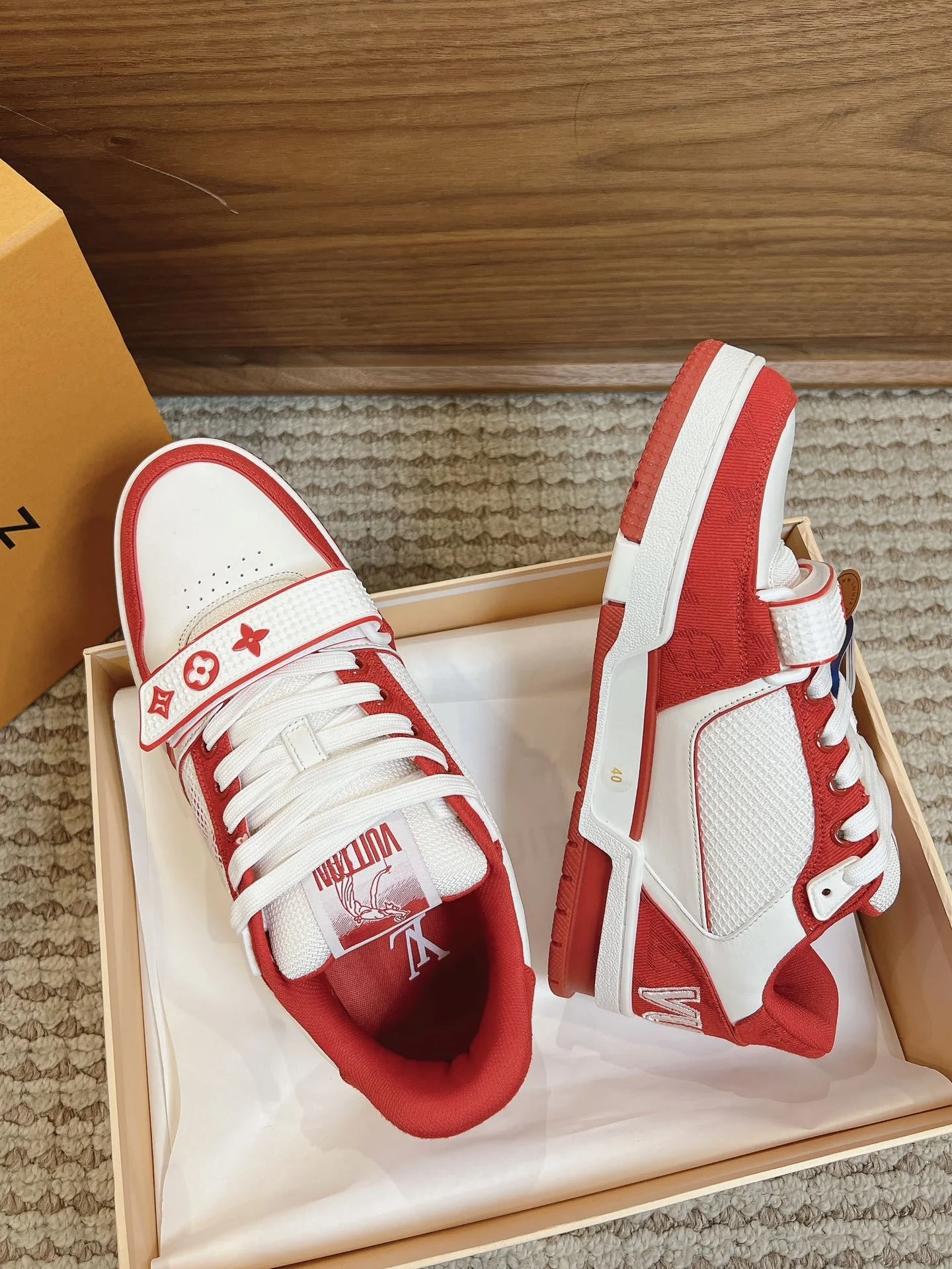 TopPick Louis Vuitton Trainer Sneaker 31389