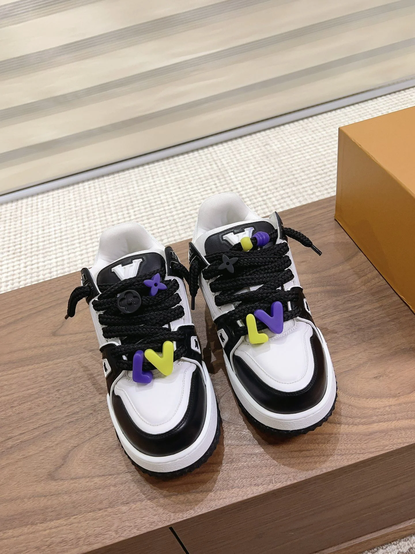 EasyCare Louis Vuitton Trainer Sneaker 31380