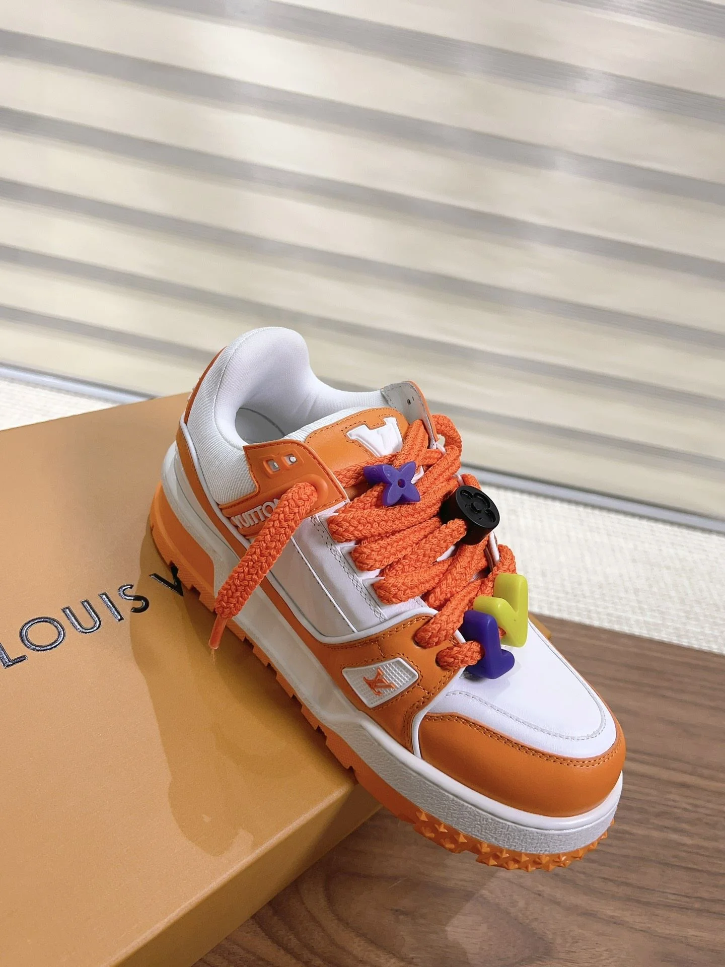 Attractive Louis Vuitton Trainer Sneaker 31368