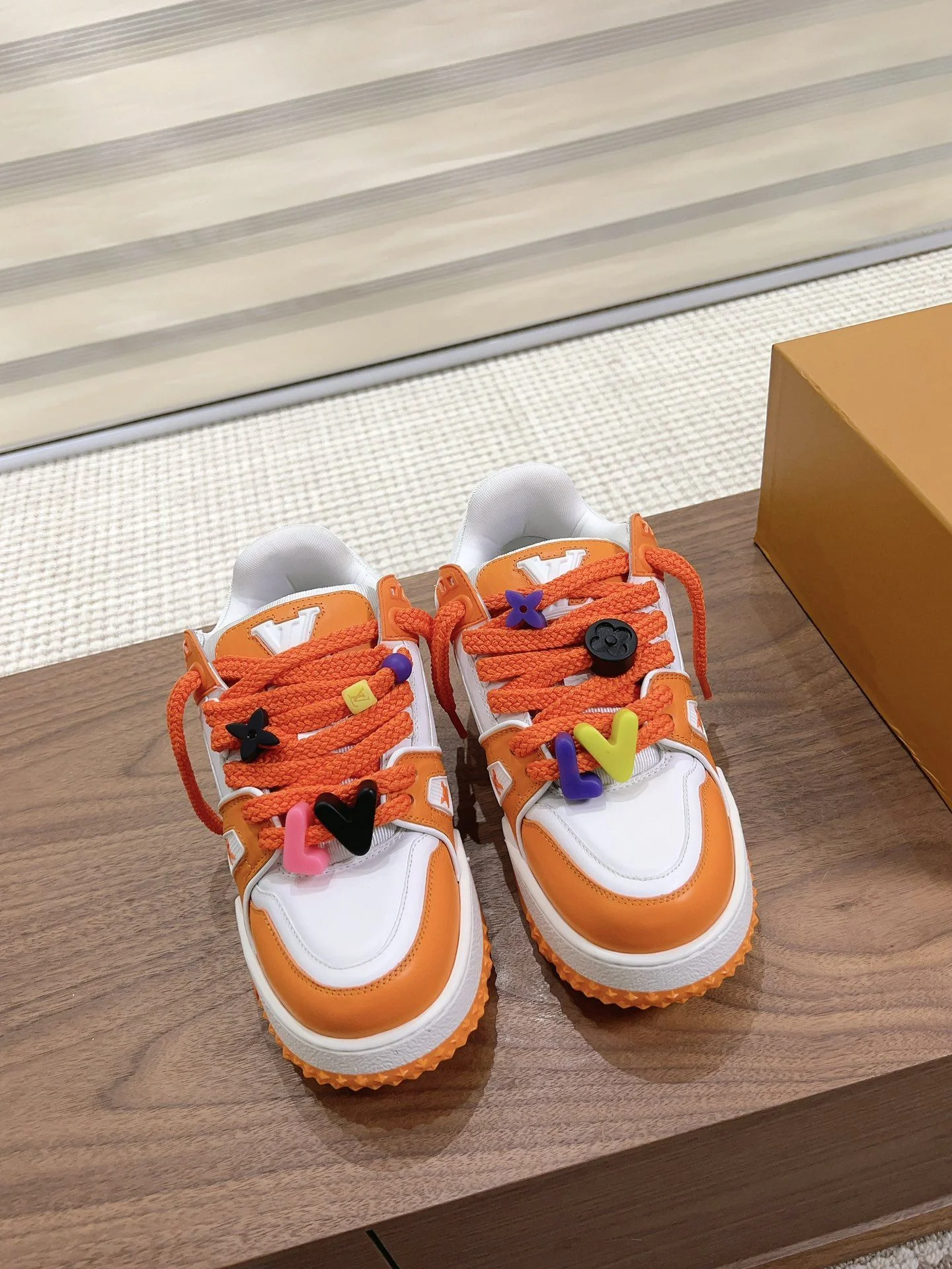 Attractive Louis Vuitton Trainer Sneaker 31368
