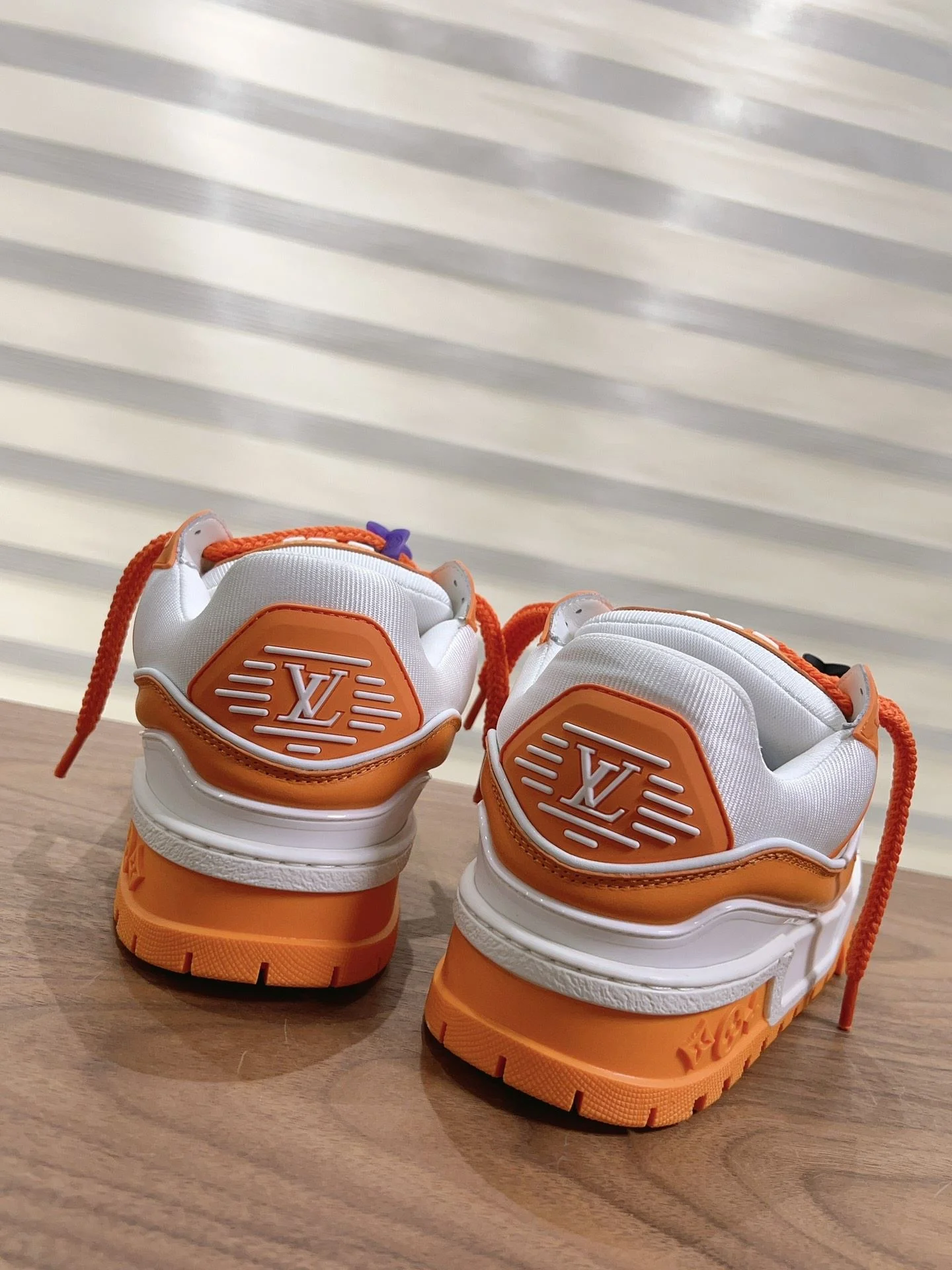 Attractive Louis Vuitton Trainer Sneaker 31368