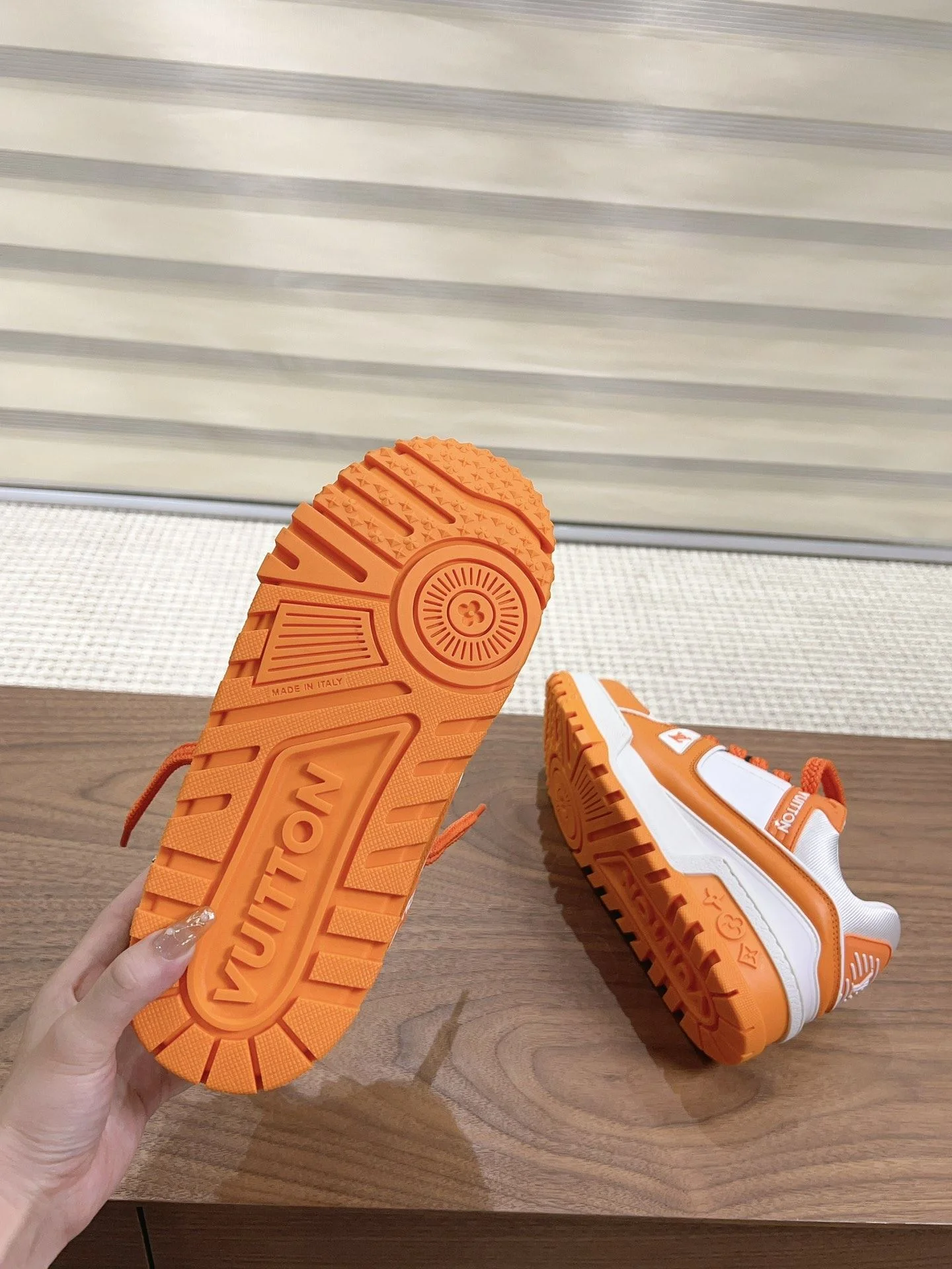 Attractive Louis Vuitton Trainer Sneaker 31368