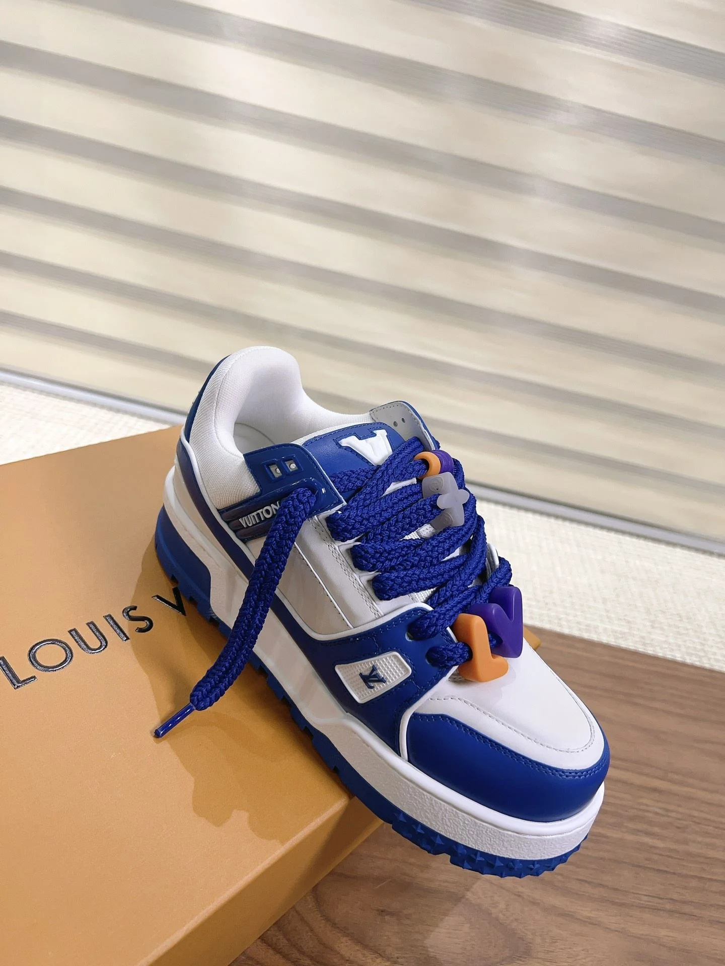 Louis Vuitton Trainer Sneaker Thermal 31370