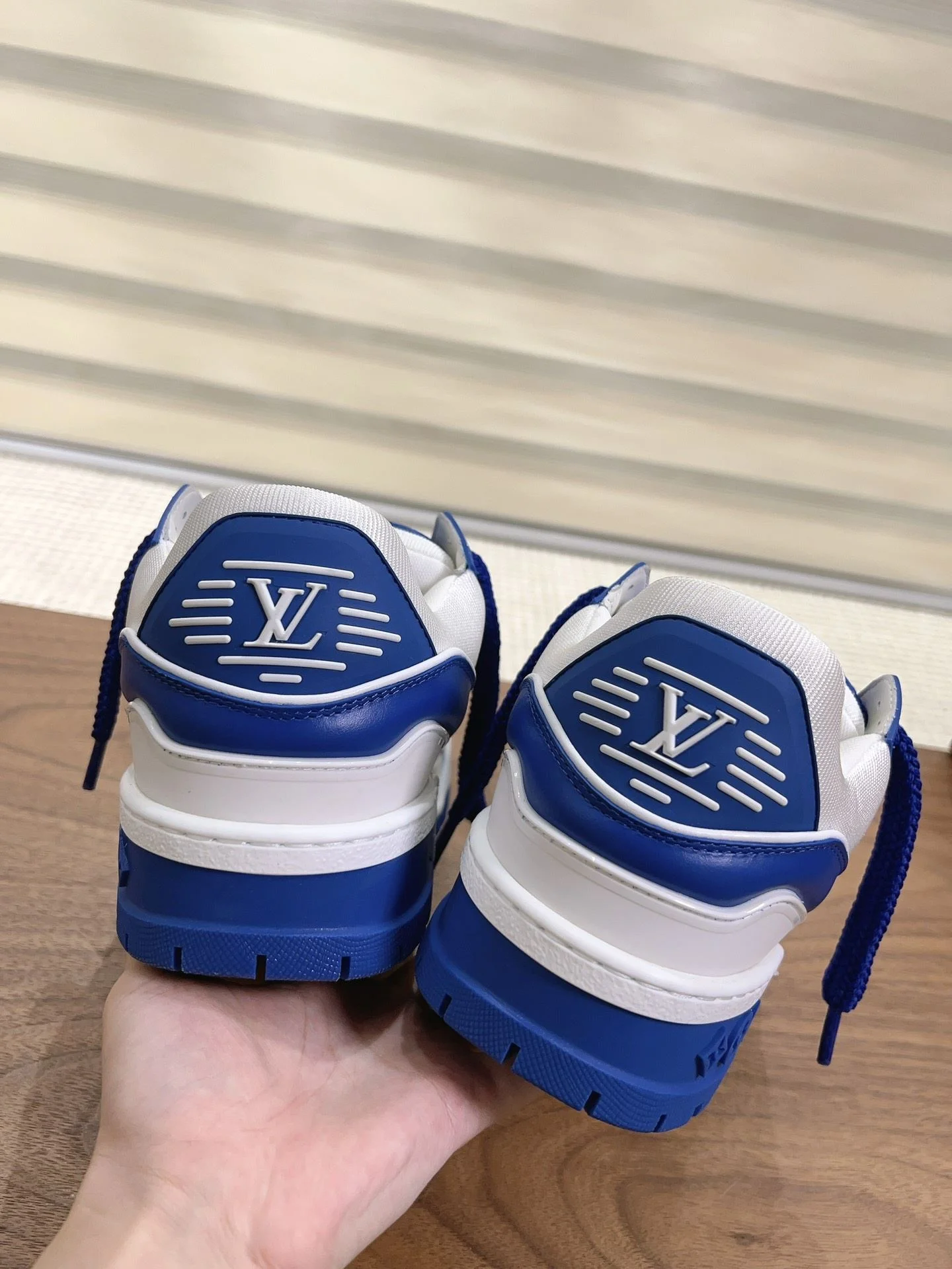 Louis Vuitton Trainer Sneaker Thermal 31370