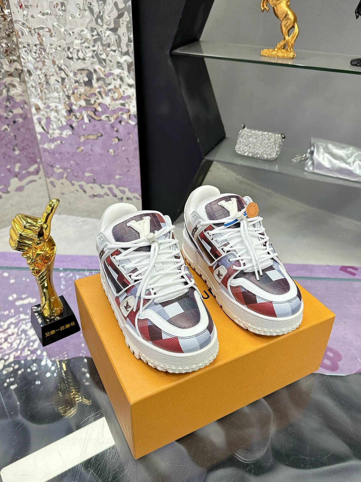 Louis Vuitton Trainer Sneaker GoAnywhere 31369