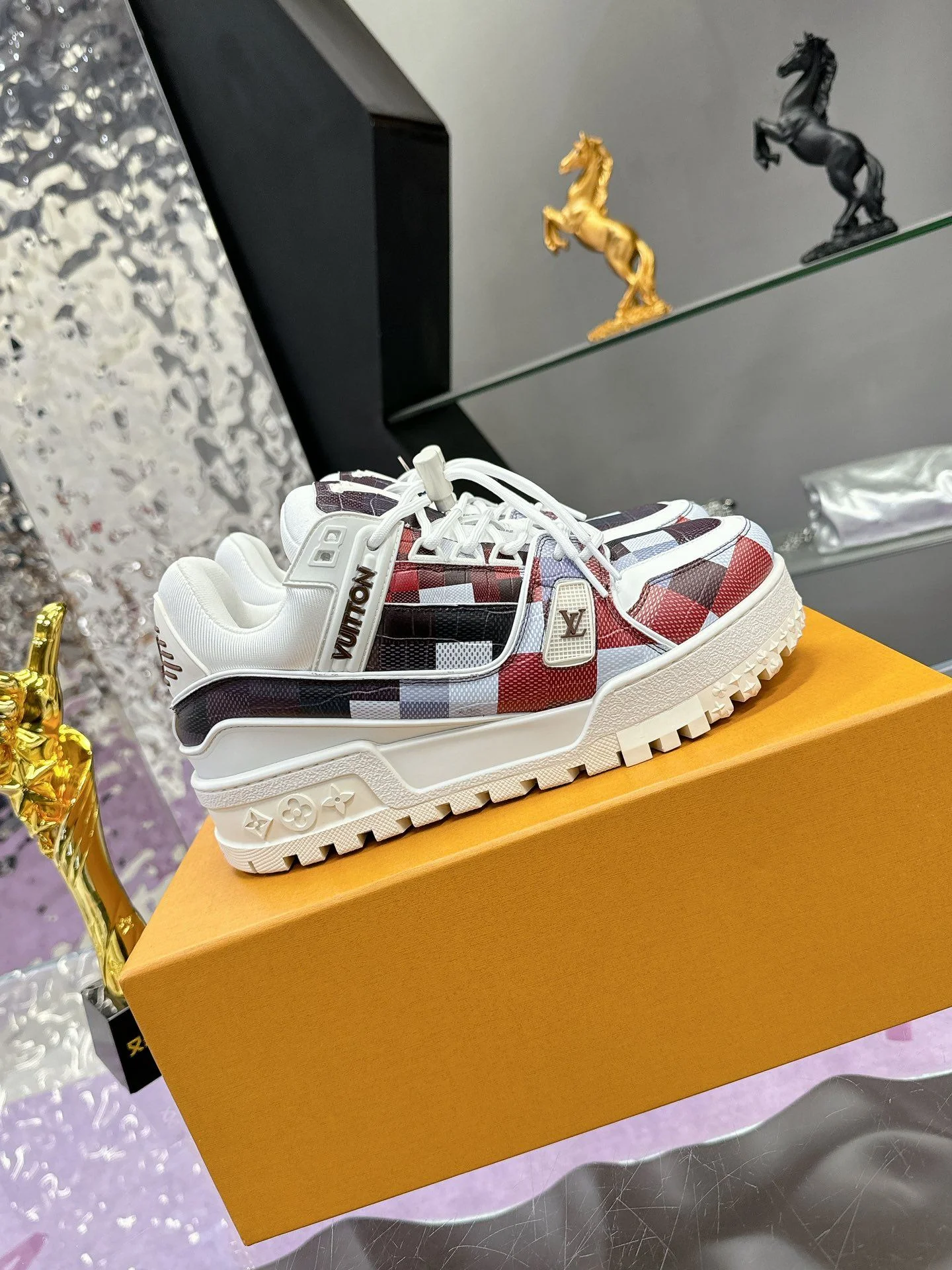 Louis Vuitton Trainer Sneaker GoAnywhere 31369