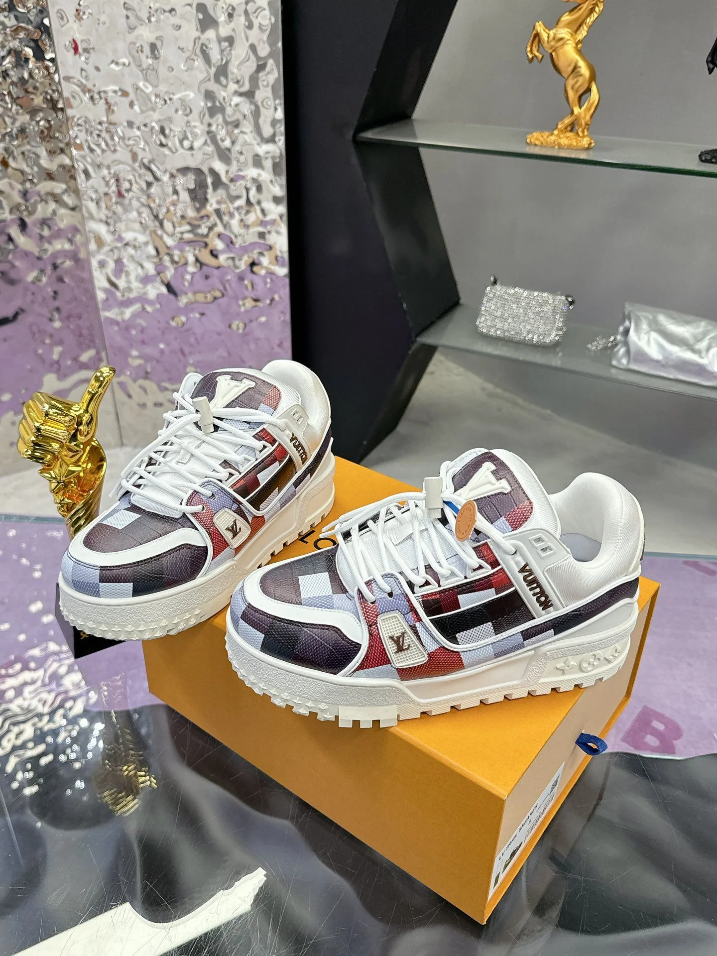 Louis Vuitton Trainer Sneaker GoAnywhere 31369