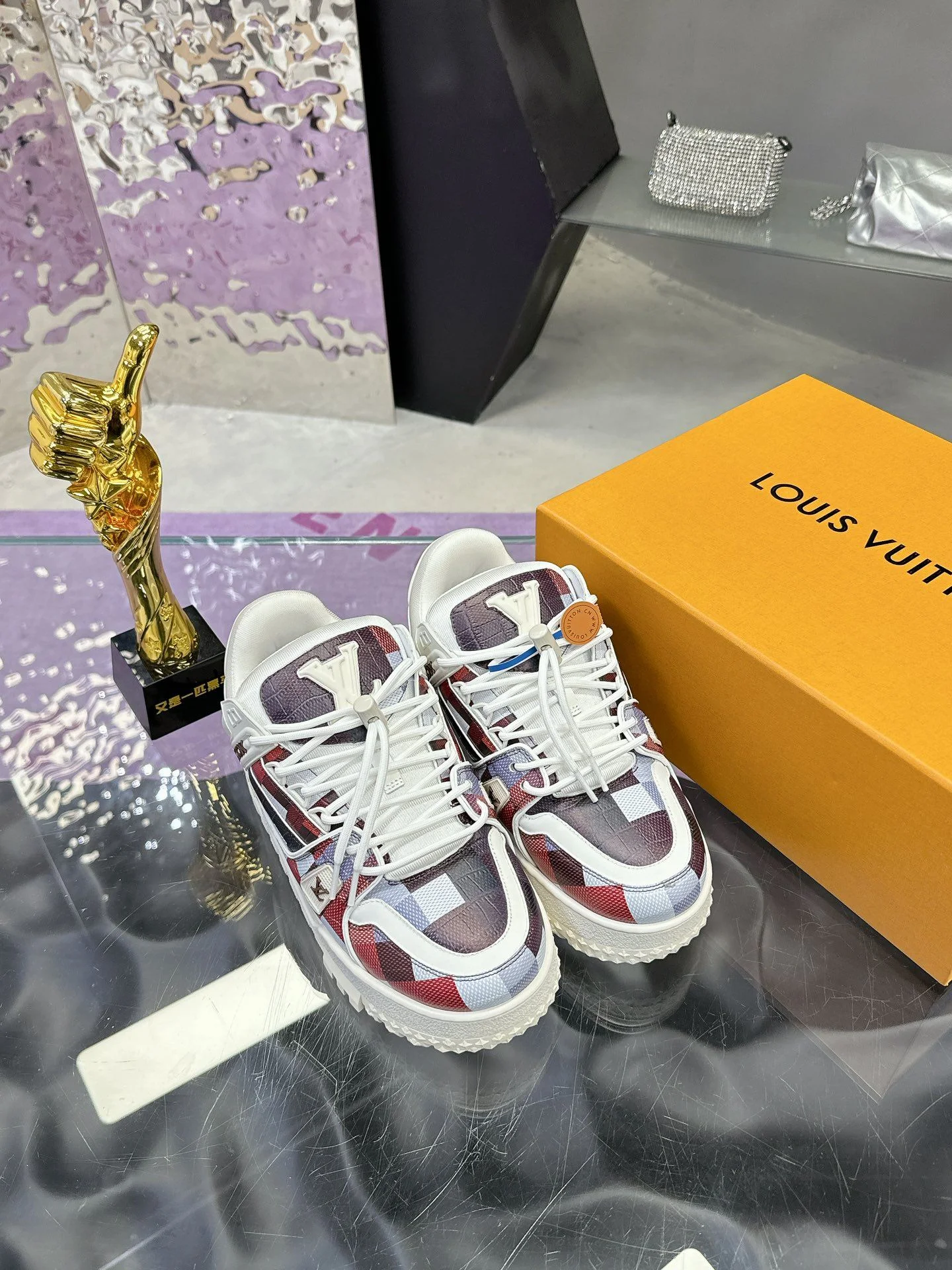 Louis Vuitton Trainer Sneaker GoAnywhere 31369